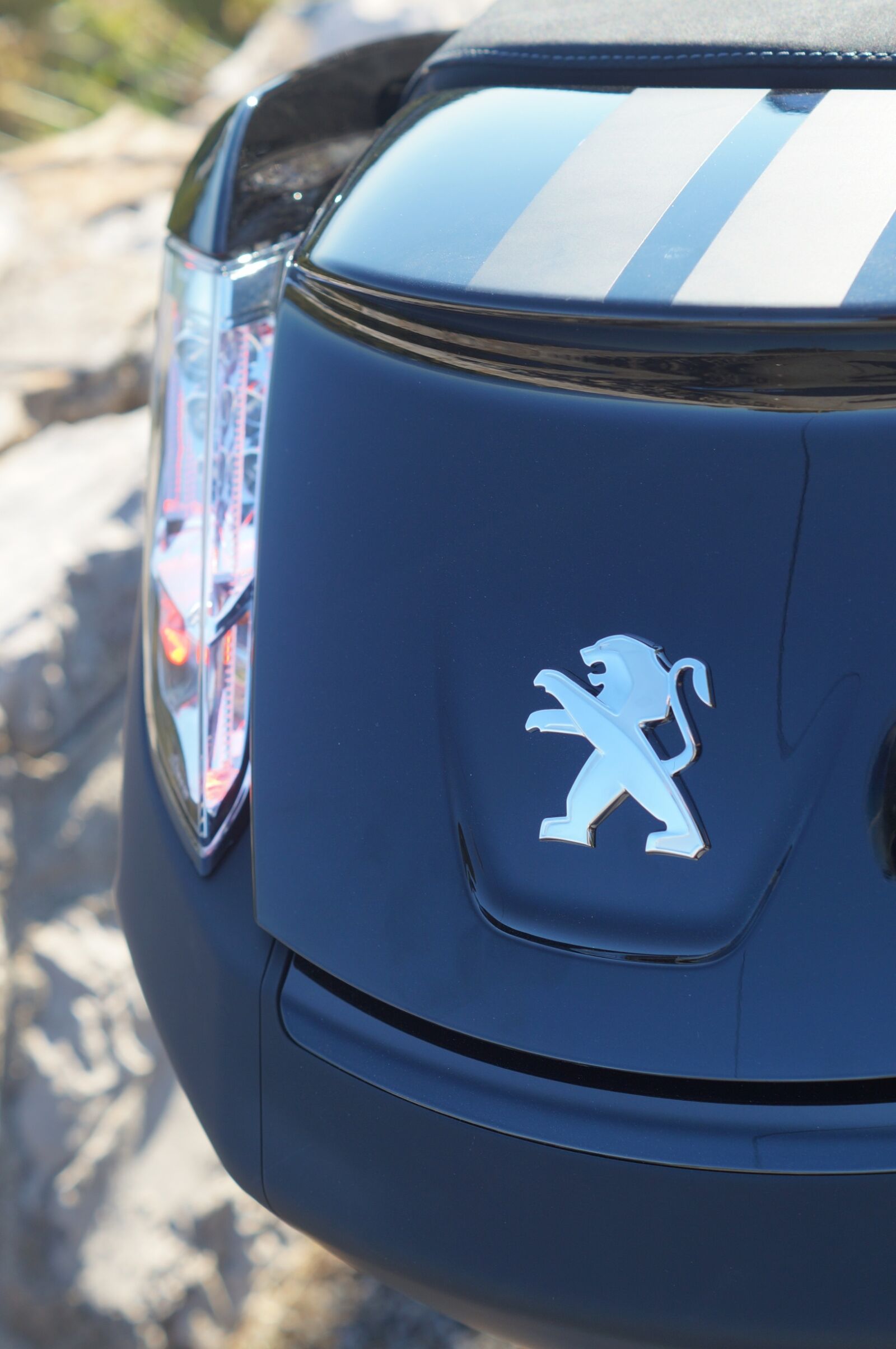 Sony SLT-A57 + Sony DT 50mm F1.8 SAM sample photo. Satelis, peugeot, black edition photography