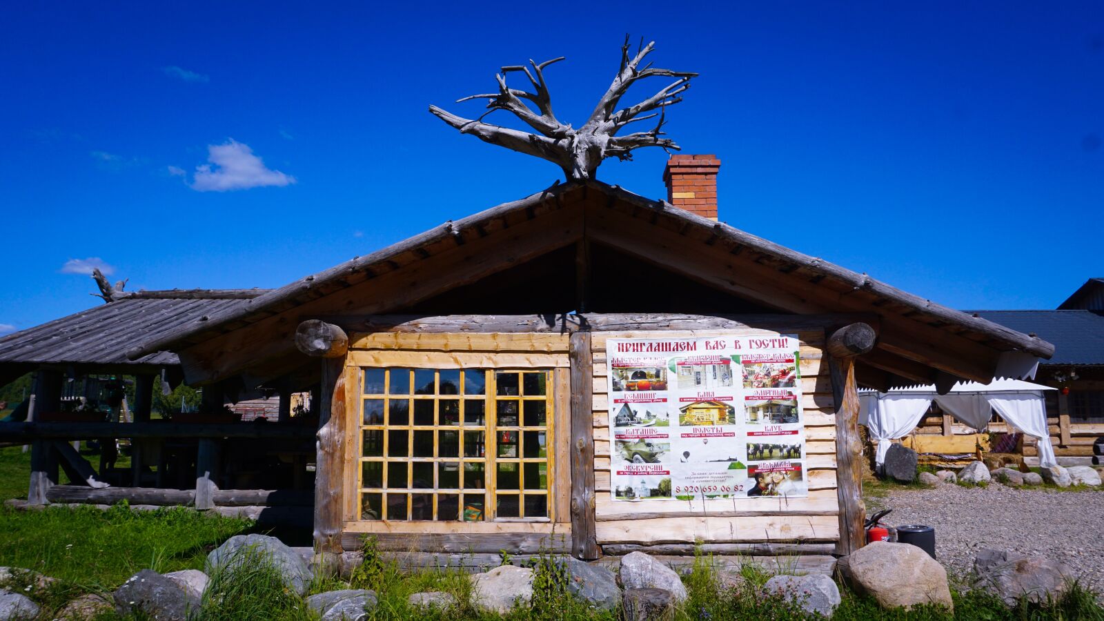 Sony a6000 sample photo. Cabin, wooden, house photography