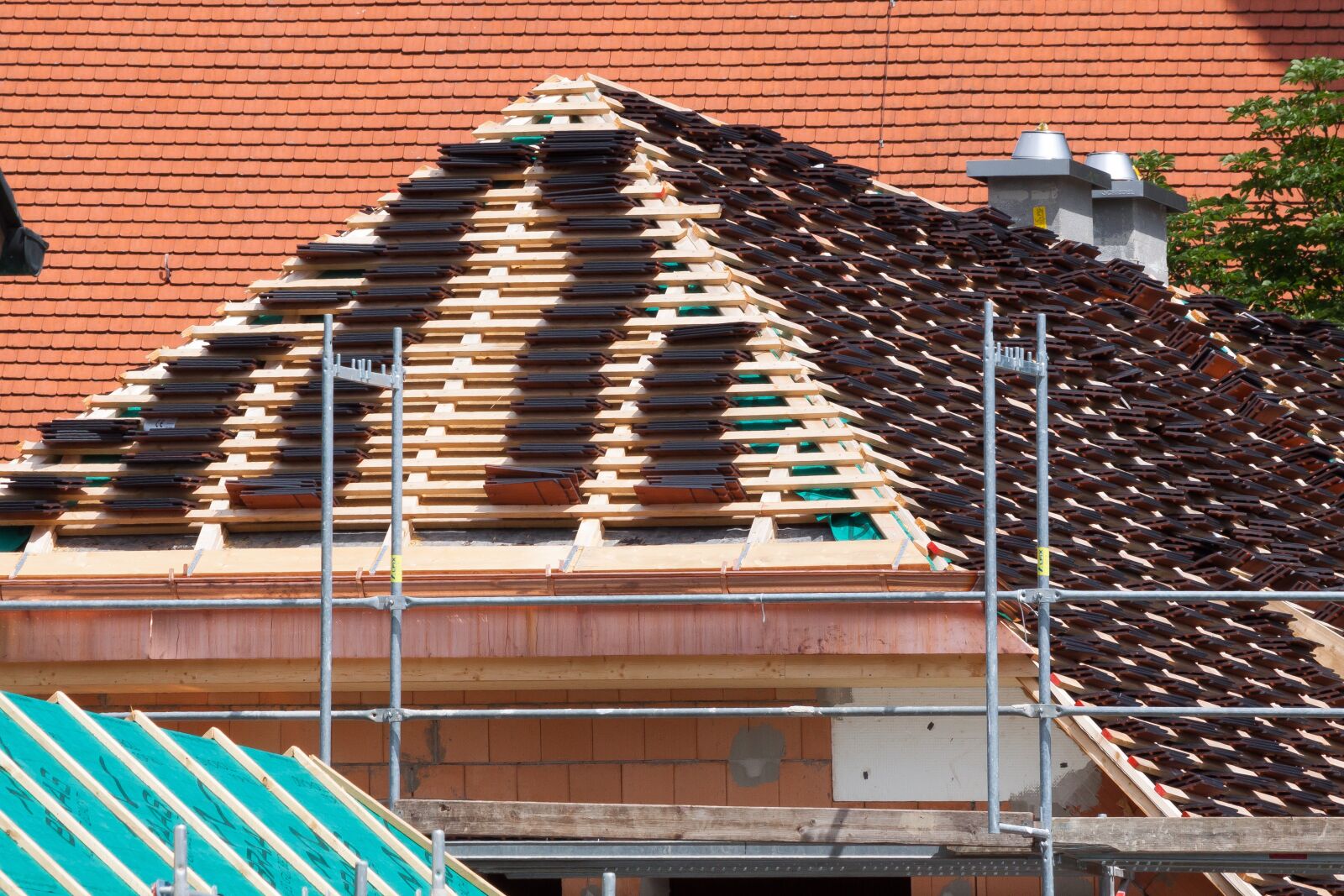 Canon EOS 50D sample photo. Roofing, roof, architecture photography