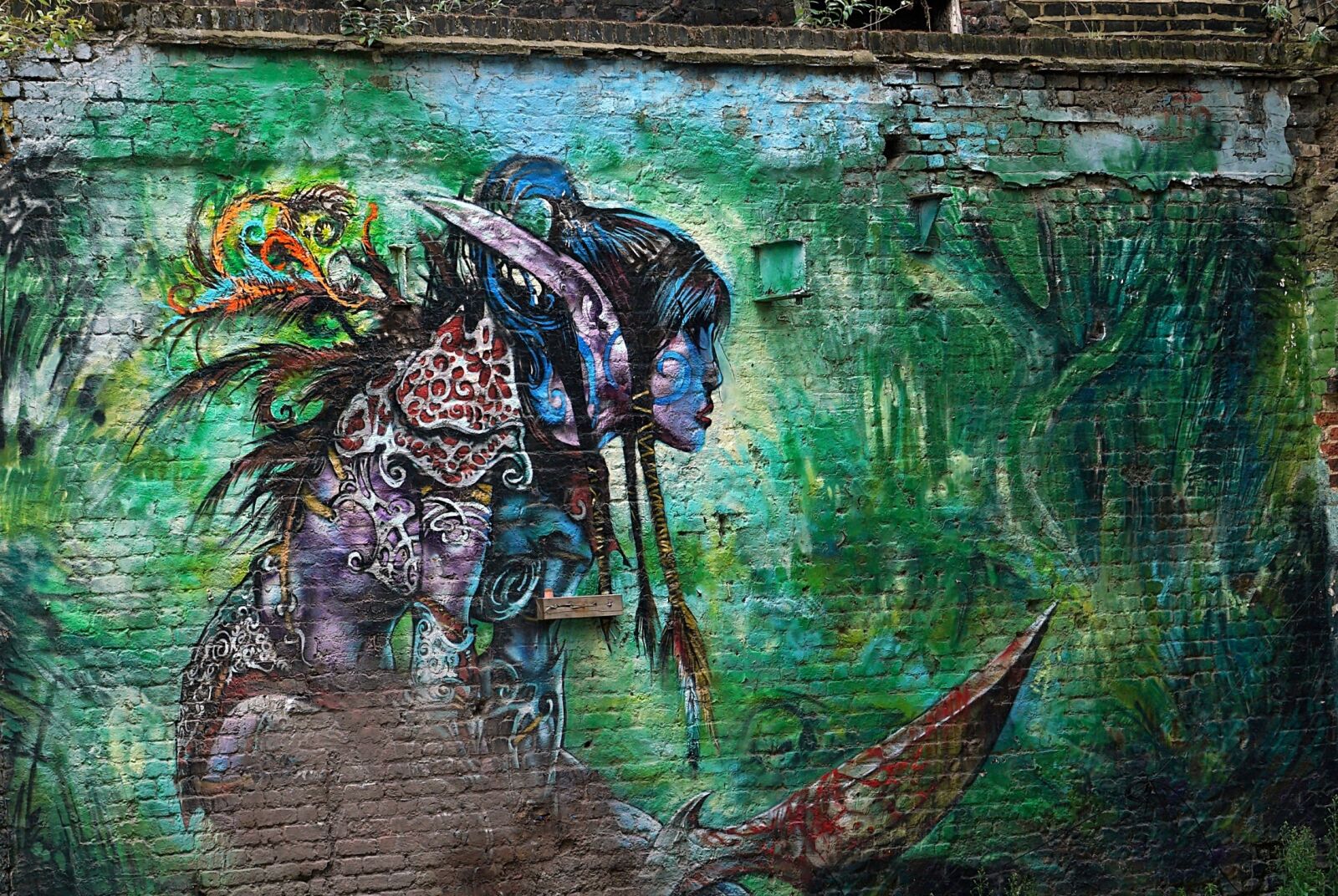 Sony a7R II + Sony FE 24-70mm F2.8 GM sample photo. Graffiti, street, wall photography