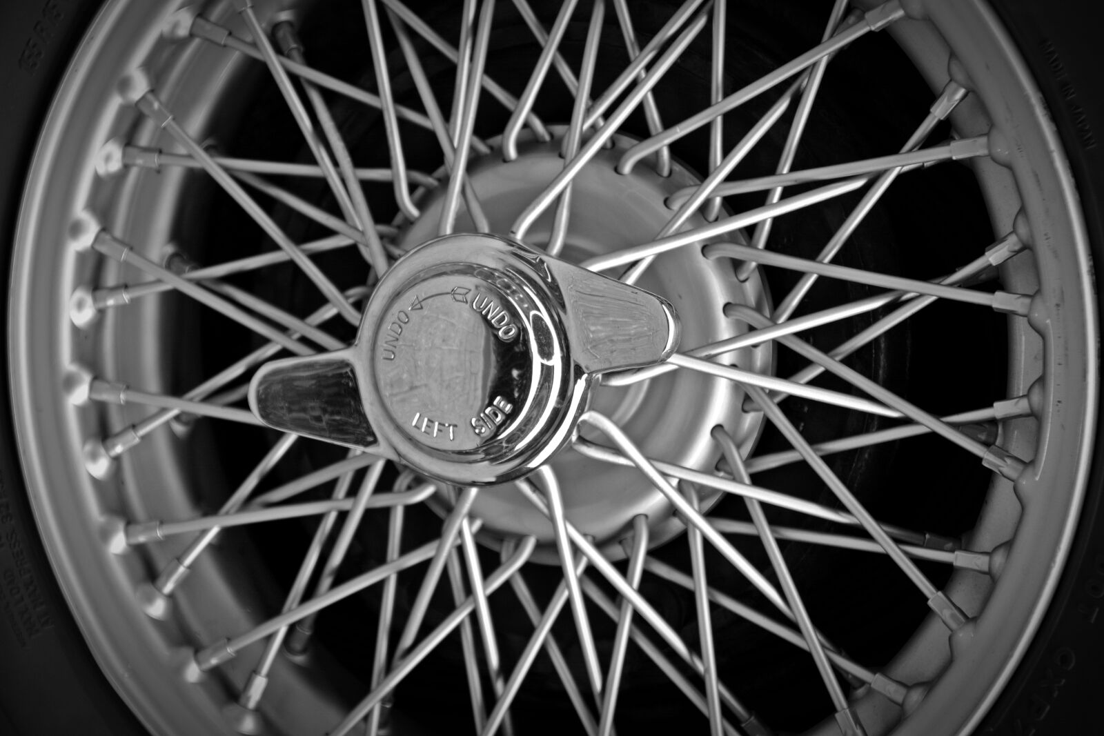 Nikon D5200 sample photo. Rim, spoke wheels, wing photography