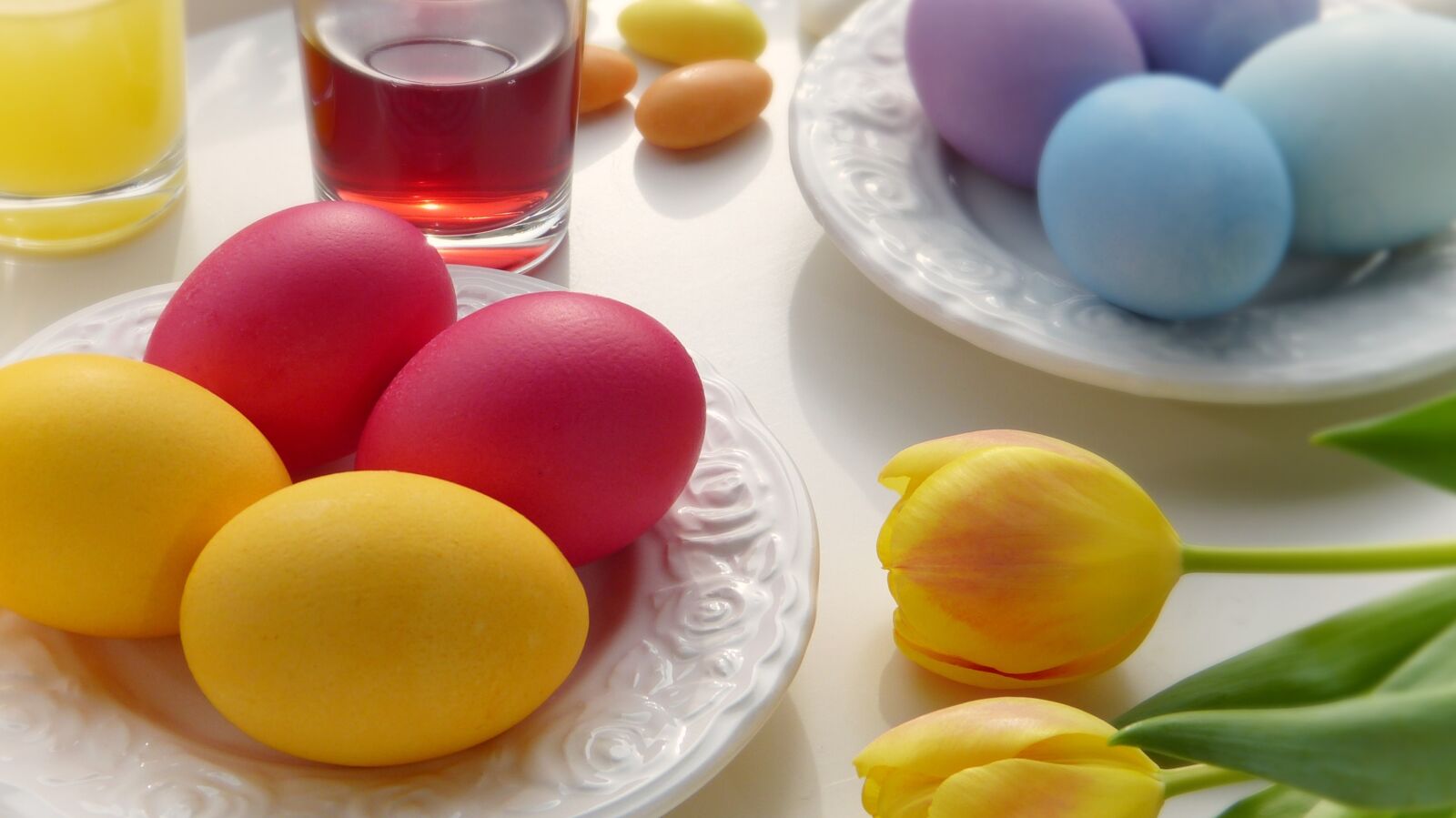 Panasonic Lumix DMC-FZ150 sample photo. Egg, easter, food photography