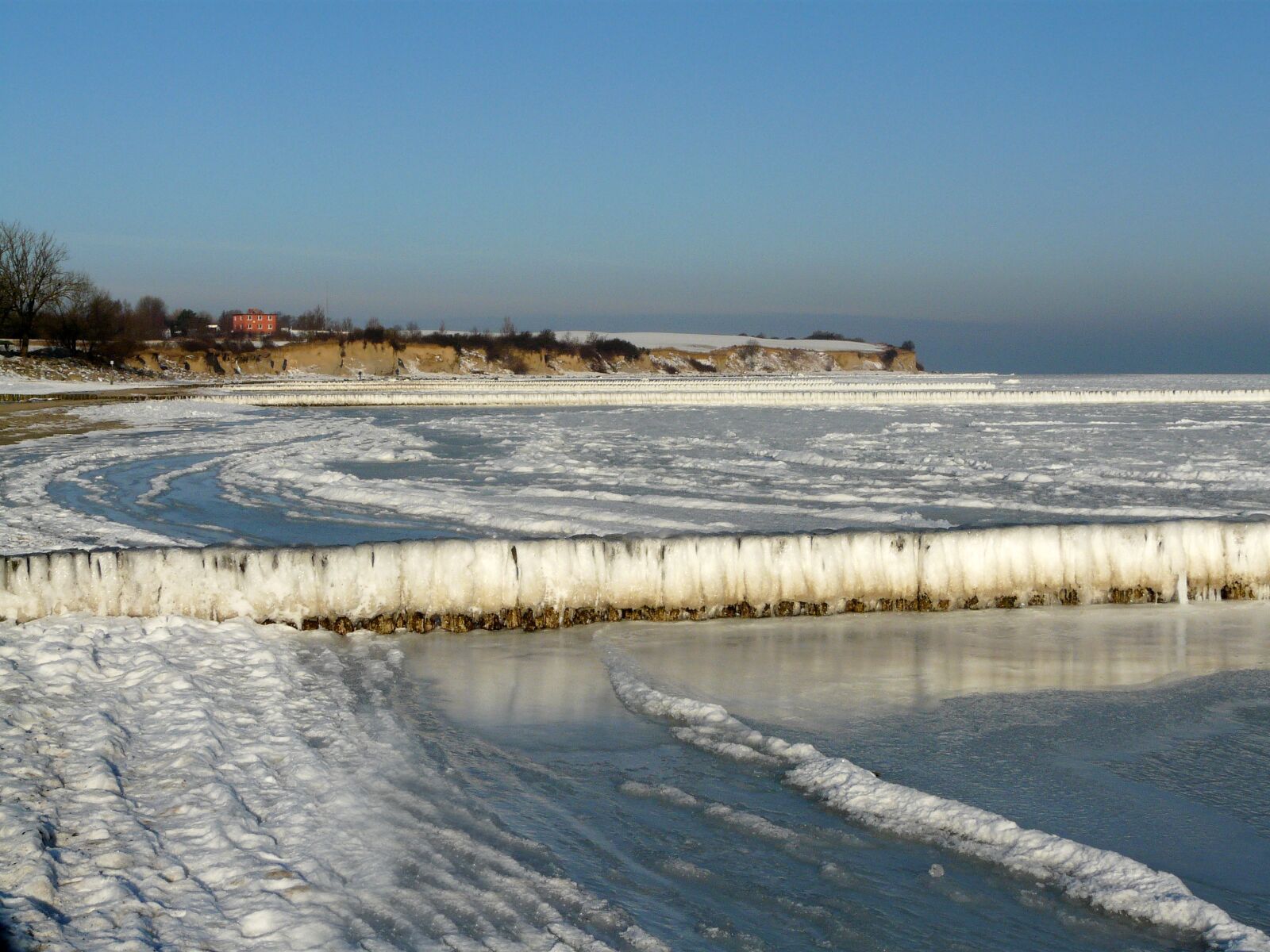 Panasonic DMC-FZ18 sample photo. Baltic sea, winter, ice photography