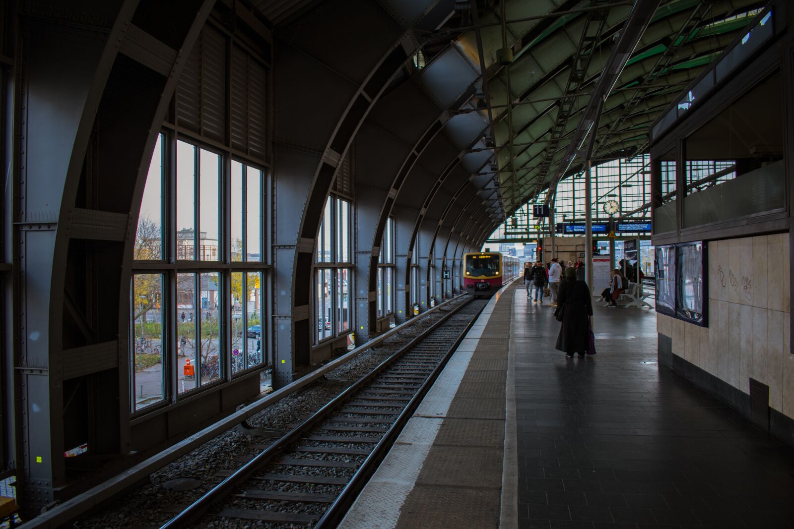 Nikon D5600 sample photo. Train, s-bahn, berlin photography
