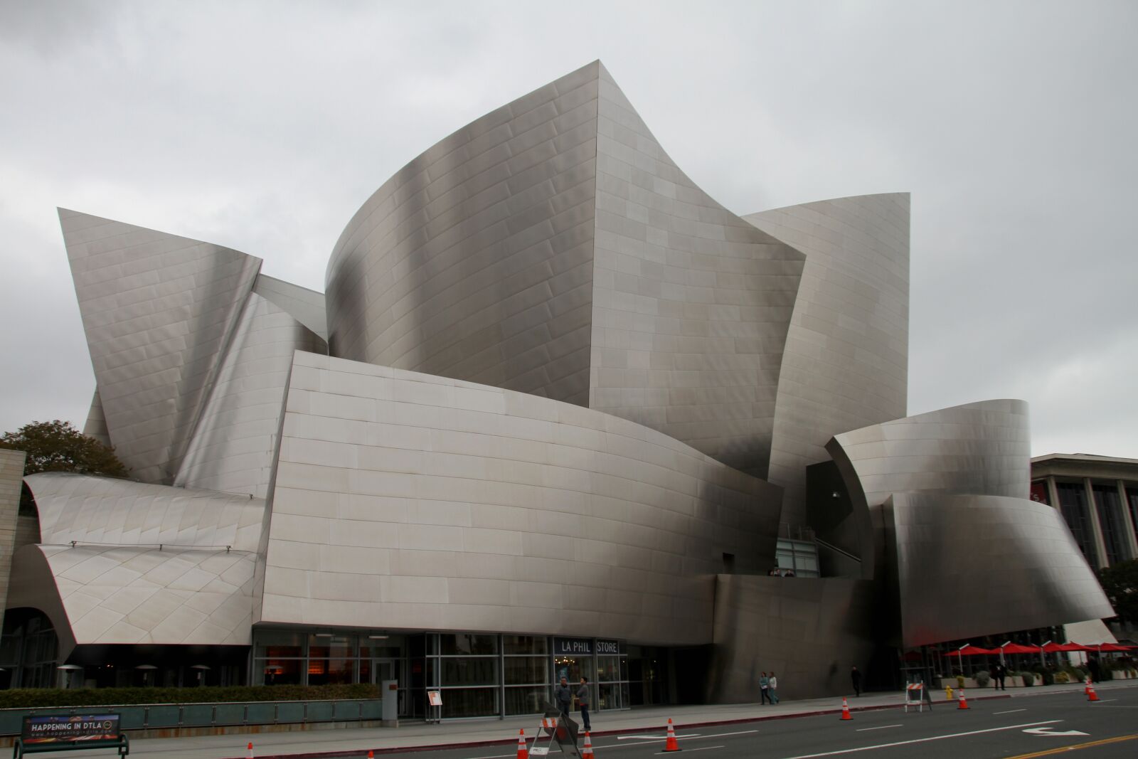 Canon EOS 7D sample photo. Walt disney, concert, hall photography