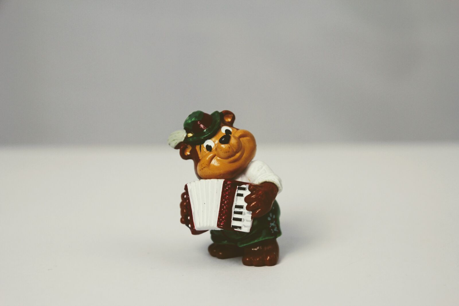 Canon EOS 60D sample photo. Berraschungseifigur, top ten teddies photography