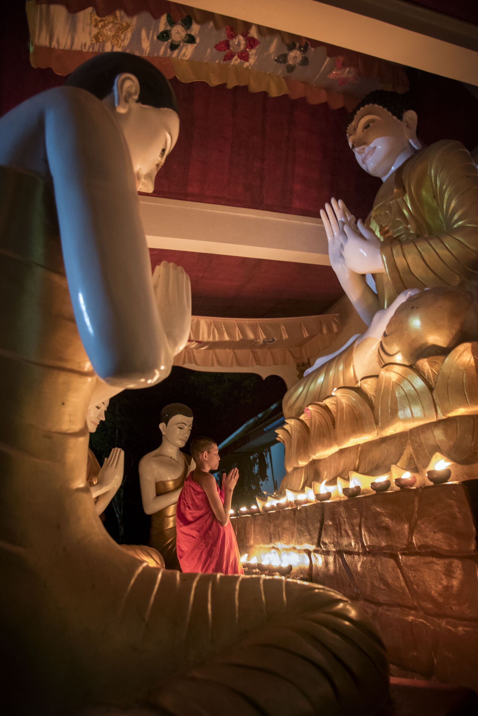 Nikon D750 sample photo. Temple, pray, buddha statue photography