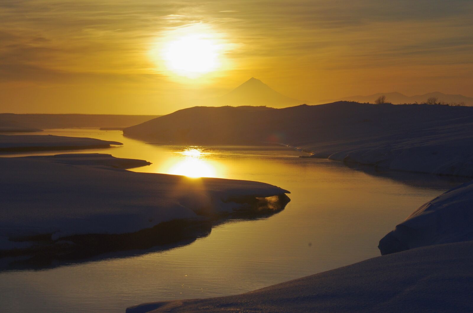 Pentax K-5 sample photo. The pacific ocean, sunrise photography