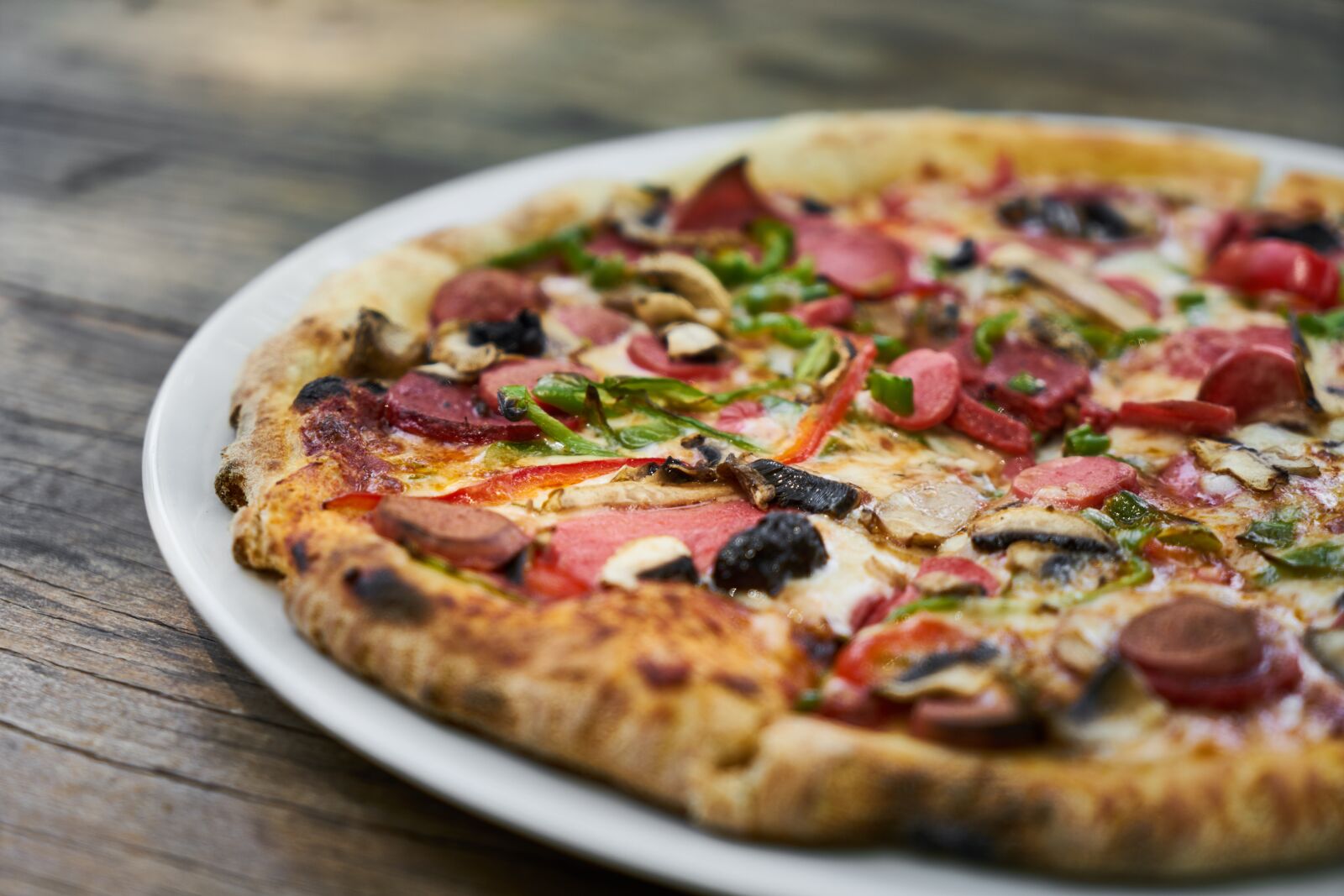 Sony a7R II sample photo. Pizza, dough, cheese photography