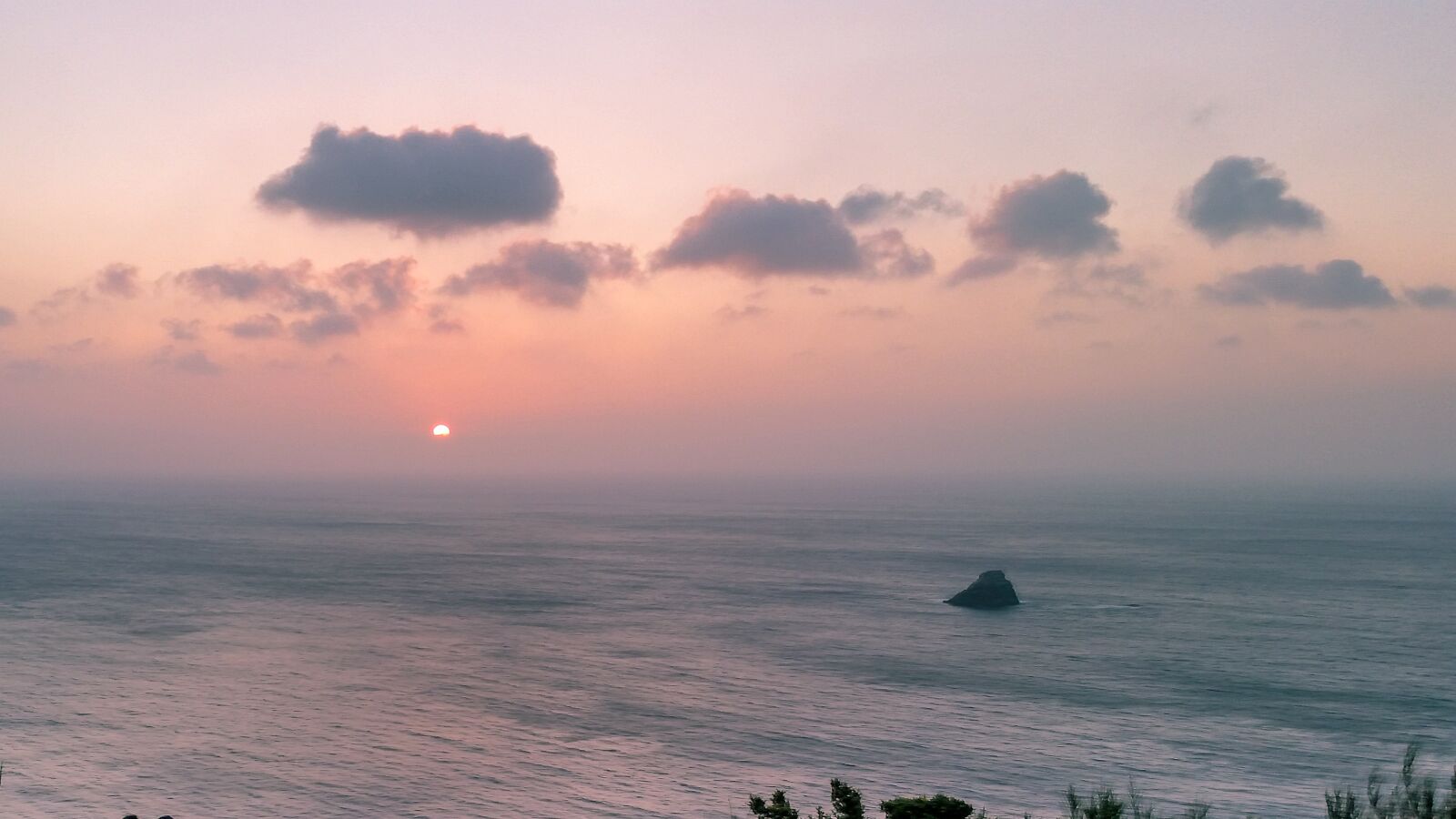 Samsung Galaxy S5 sample photo. Sunset, sea, body of photography