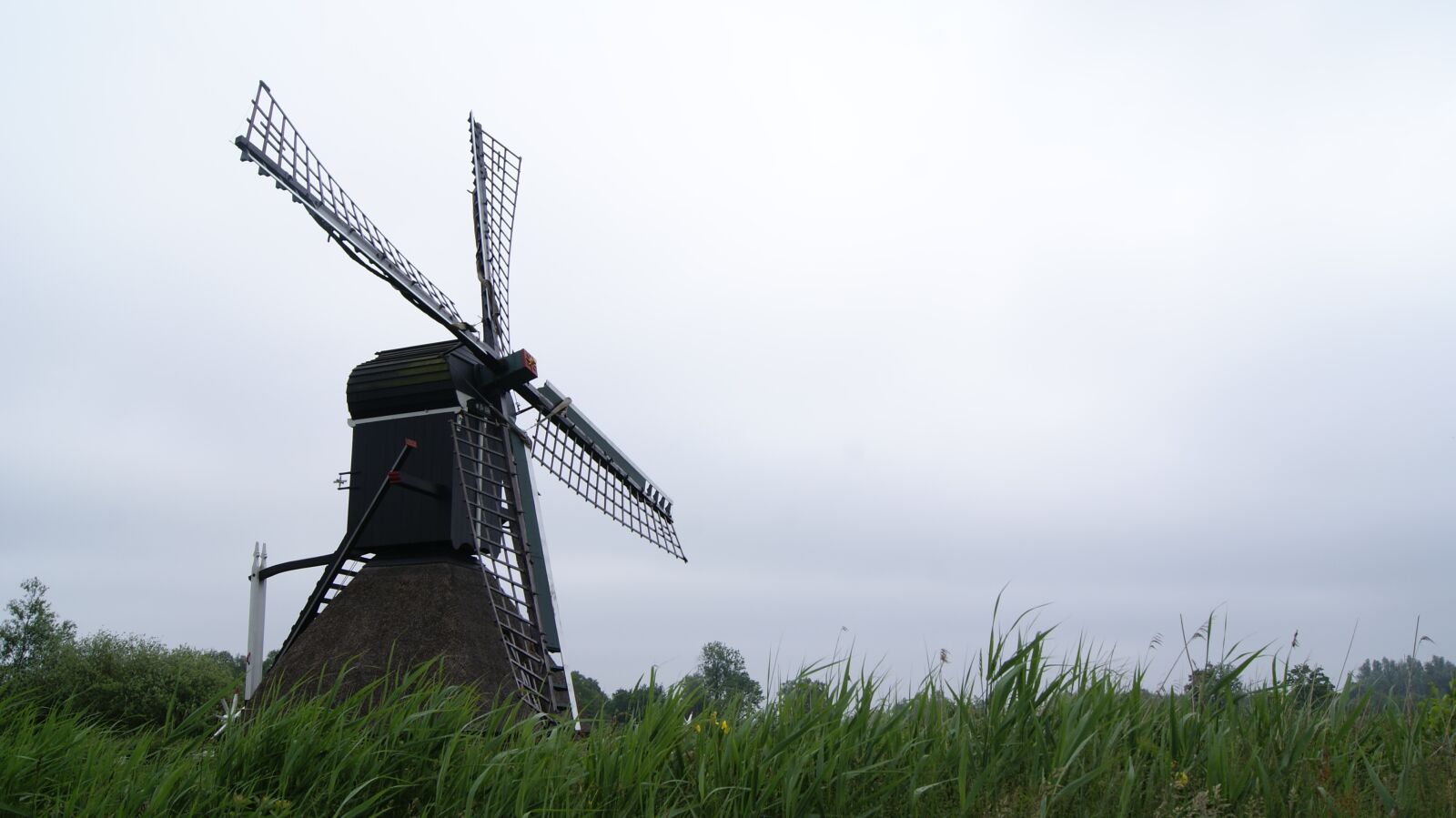 Sony Alpha DSLR-A330 sample photo. Spider mill, nature, wind photography