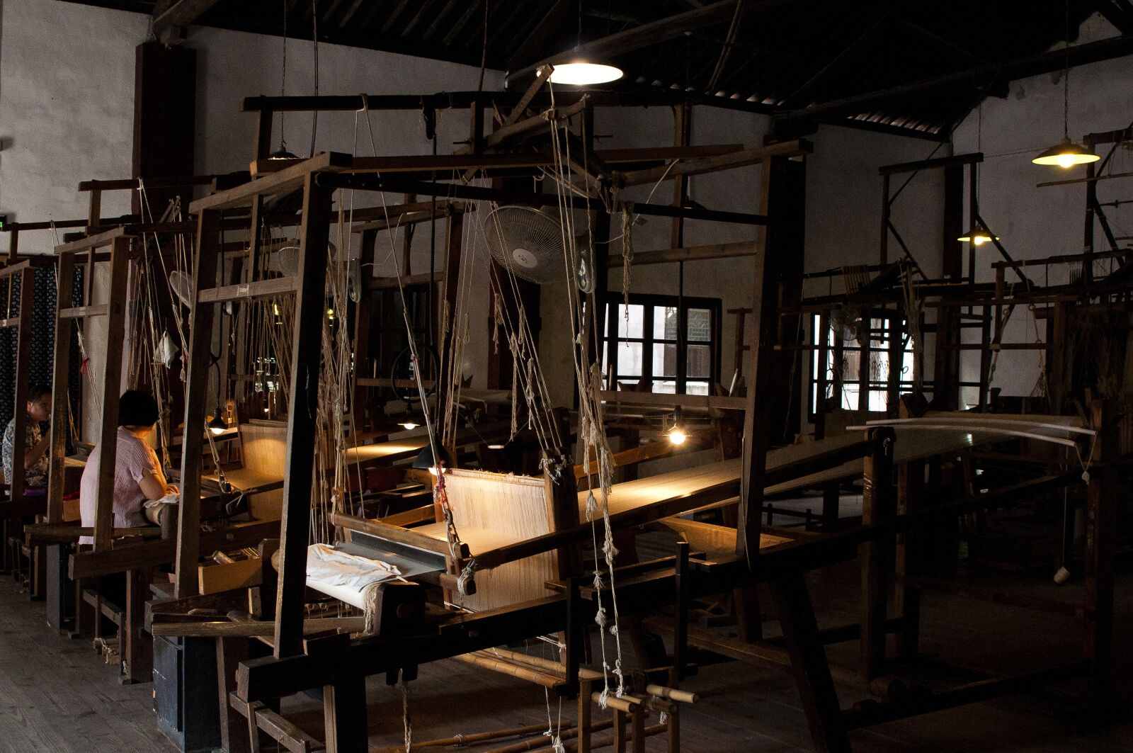Nikon D300S sample photo. Wuzhen, brocade silk weaving photography