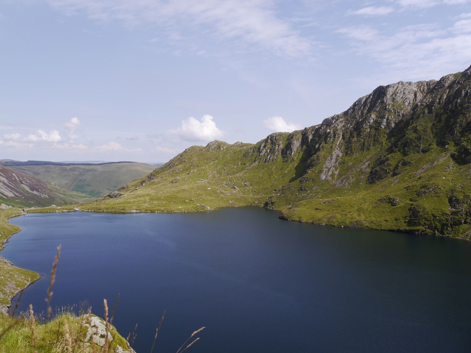 Panasonic Lumix DMC-G6 sample photo. Cadair idris, wales, hiking photography