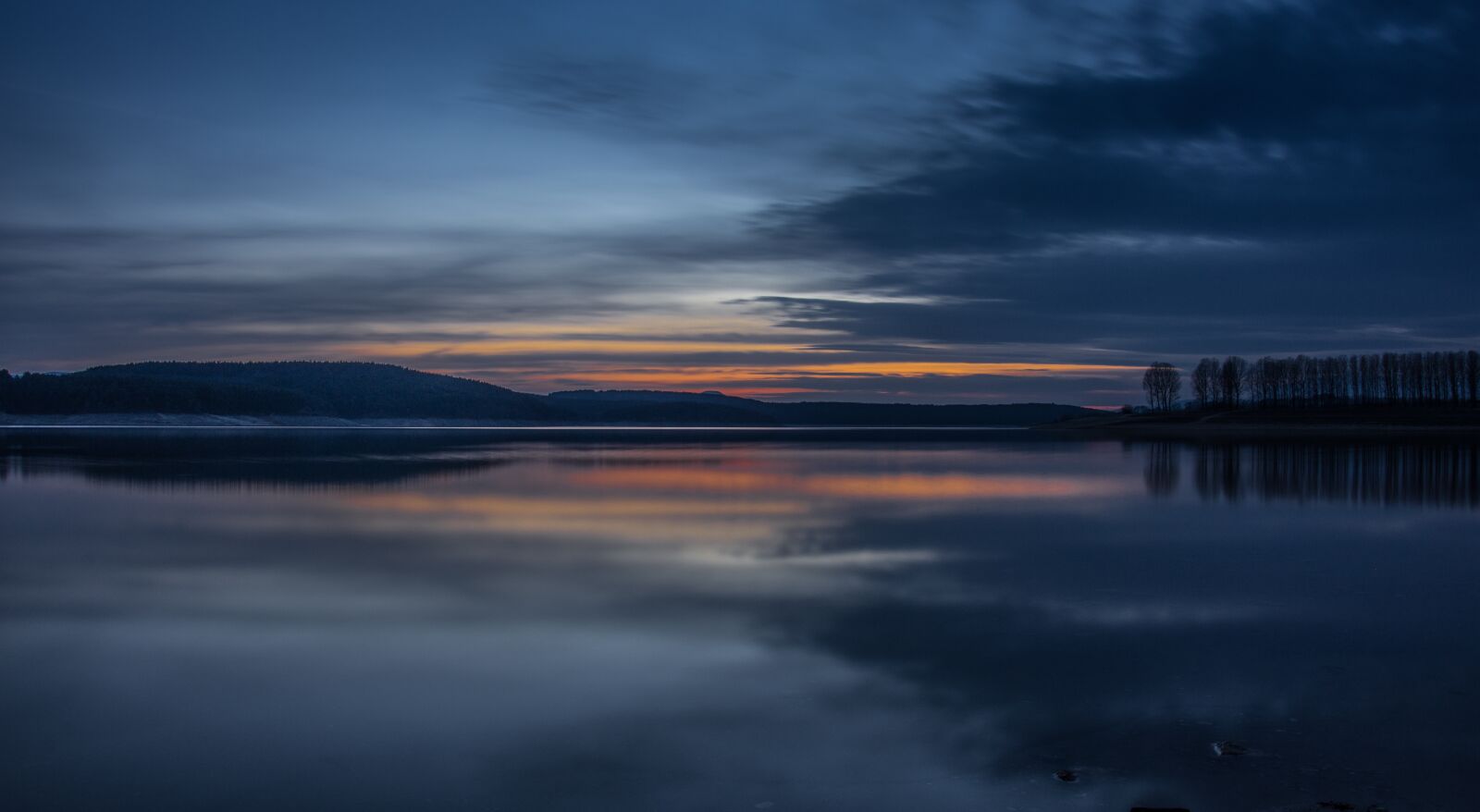 Nikon D7200 sample photo. Sunset over the lake photography