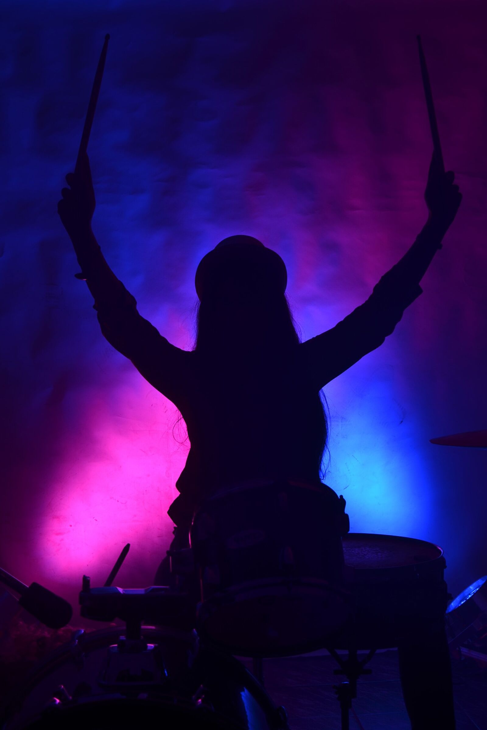 Nikon D7000 sample photo. Backlight, musician, female photography