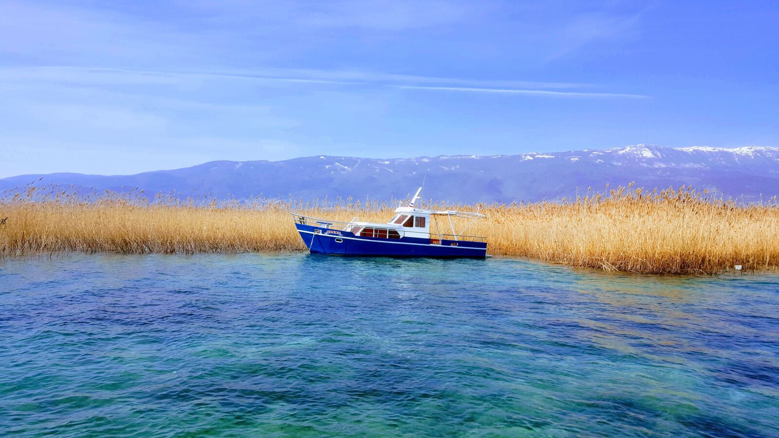 Samsung Galaxy Note5 sample photo. Lake, boat, landscape photography