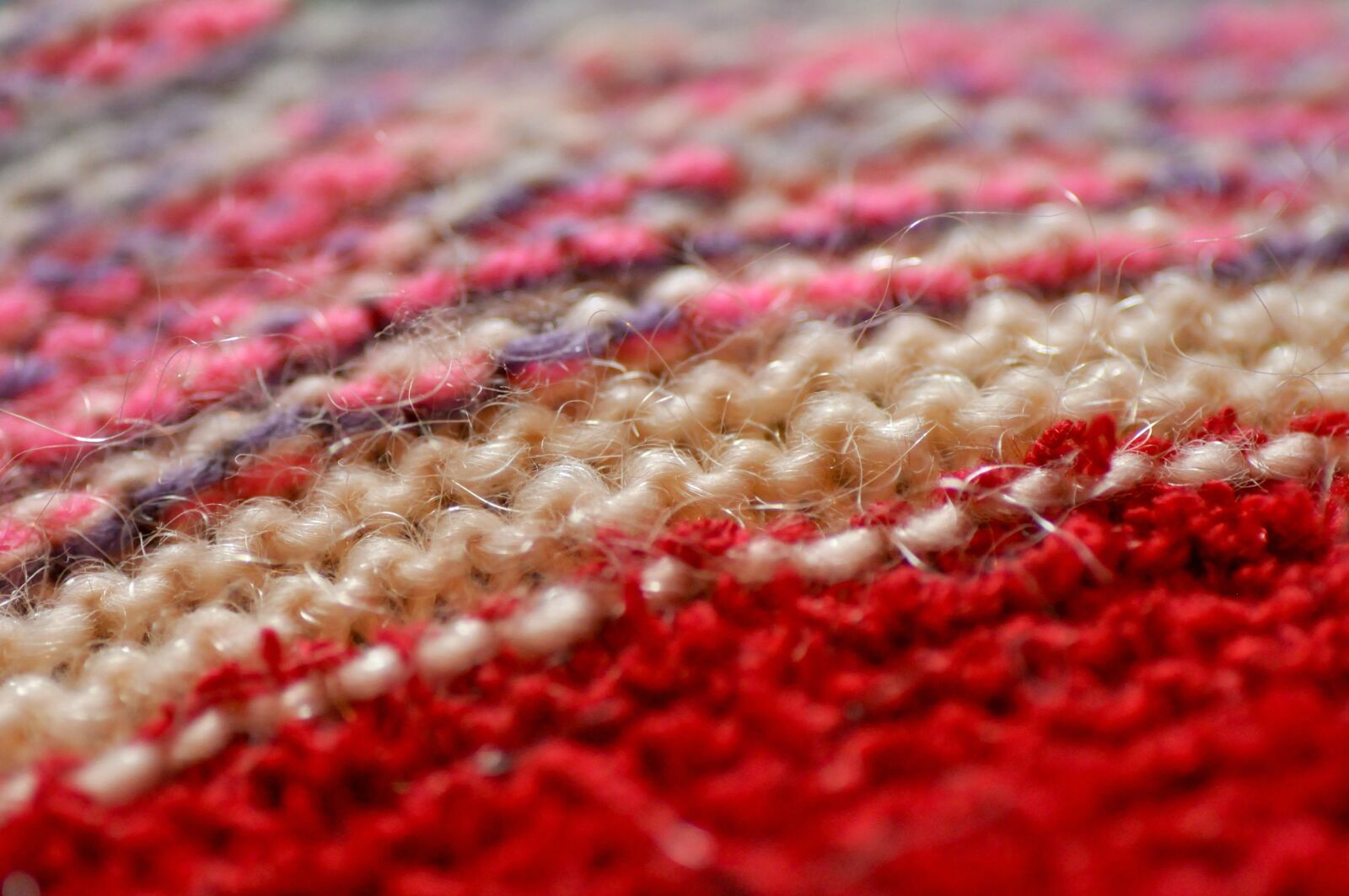 Nikon D90 sample photo. Knitting, wool, knitting stitch photography