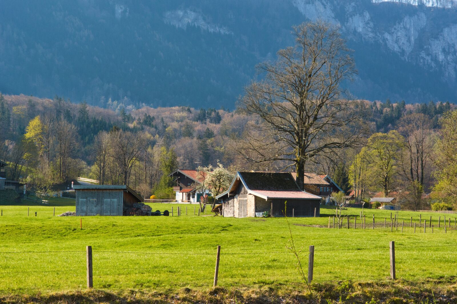 Nikon D7100 sample photo. Spring, landscape, barn photography