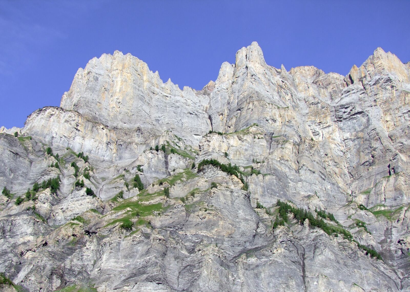 Fujifilm FinePix S100fs sample photo. Rocks, climbing, alps photography