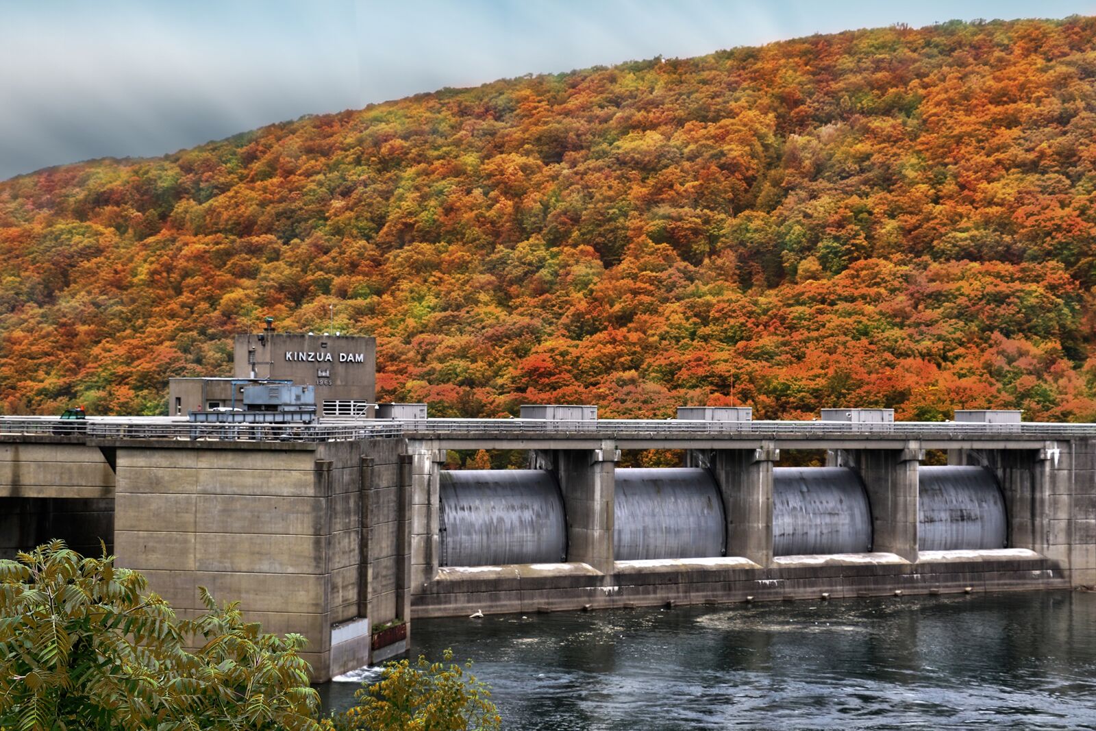 Canon EOS 7D Mark II sample photo. Kinsu, dam, fall photography