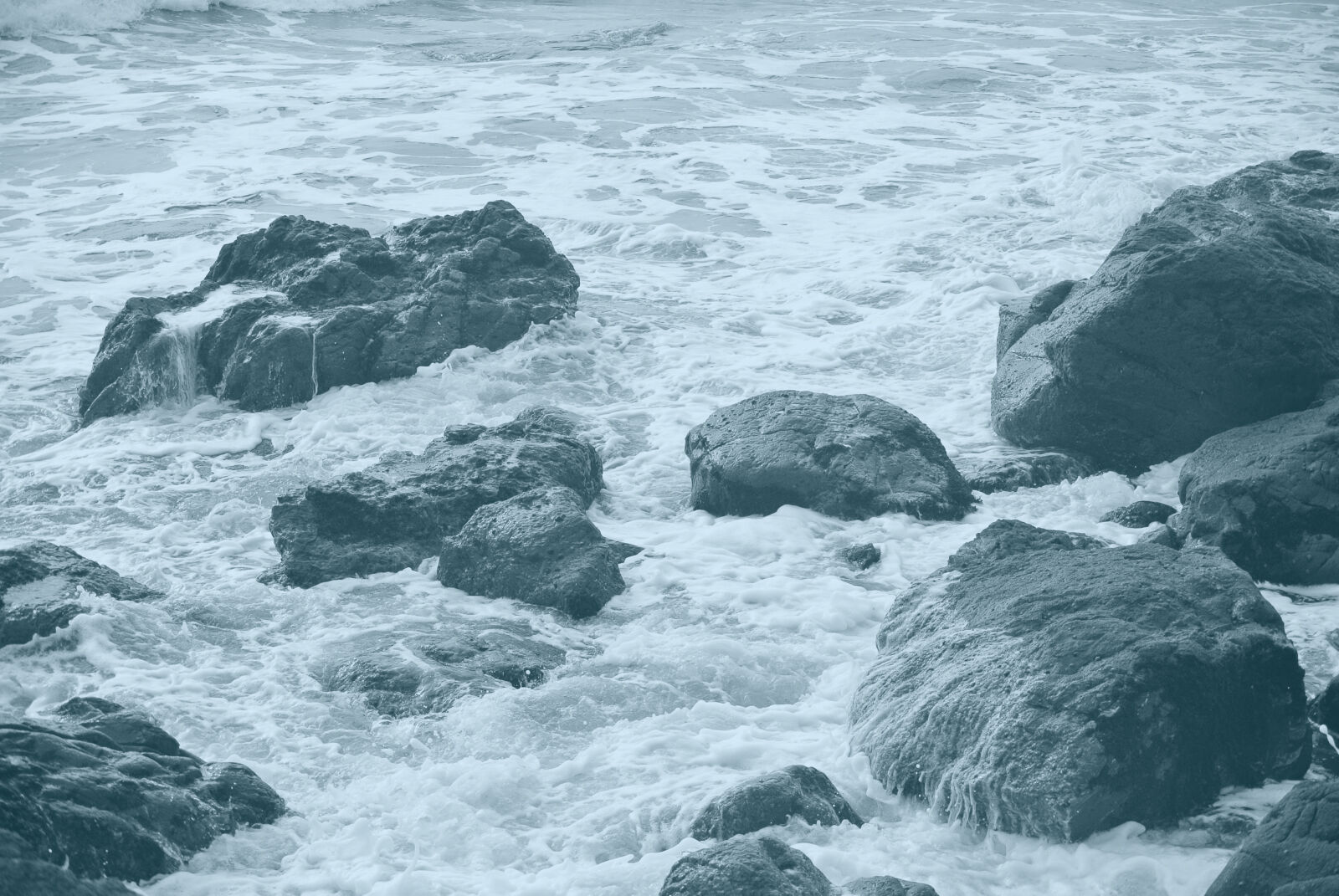 Nikon 1 J1 sample photo. Blue, coast, cornwall, ocean photography