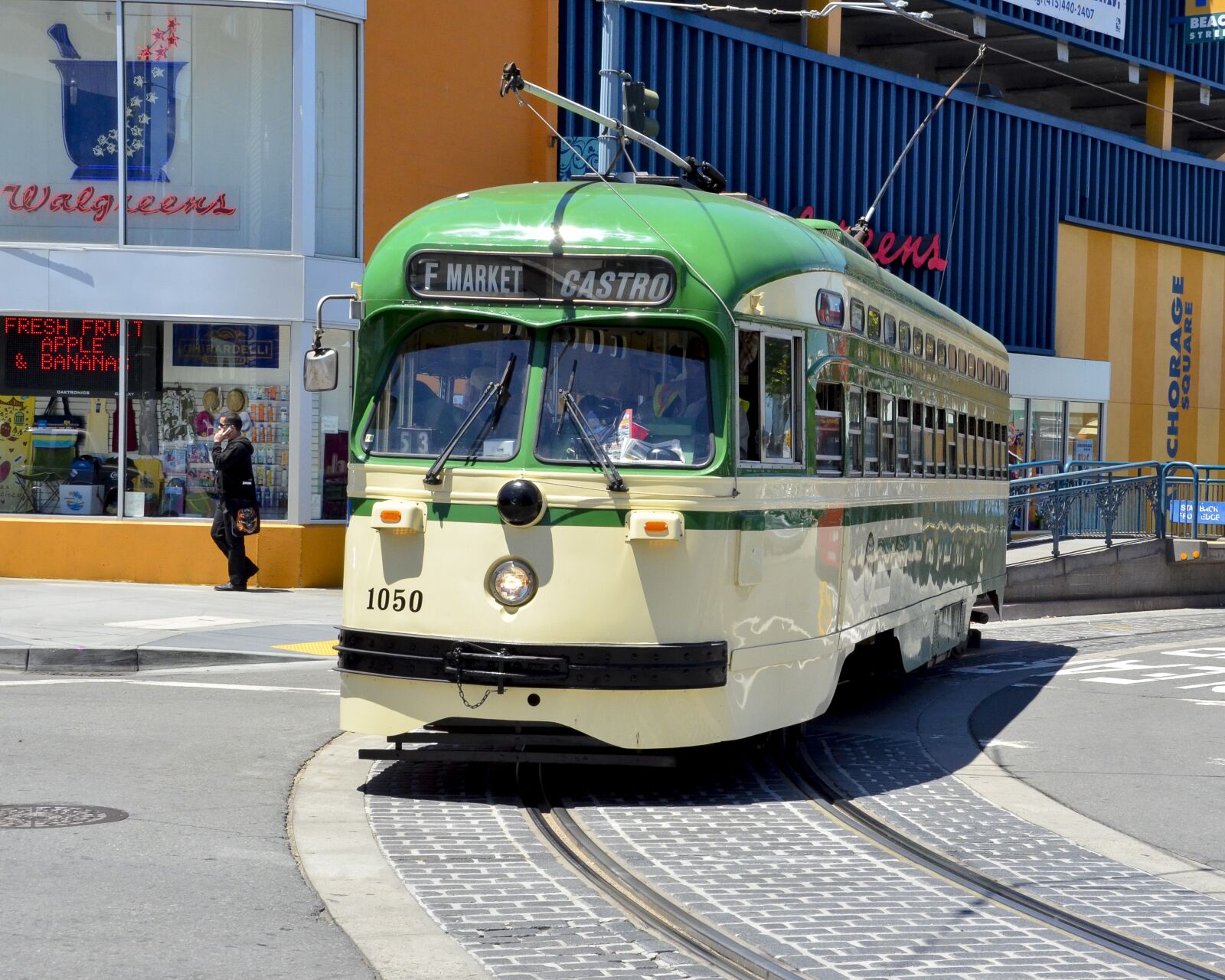 Nikon D5100 sample photo. Vehicle, transportation system, bus photography