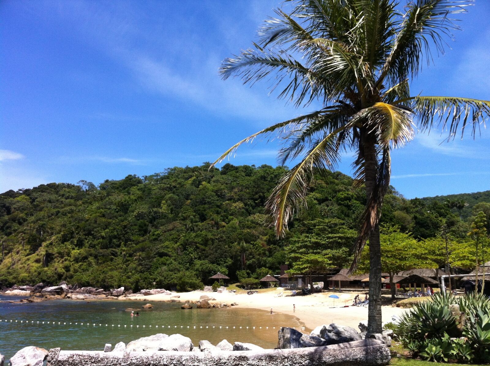 Apple iPhone 4 sample photo. Itapema, santa catarina, beach photography
