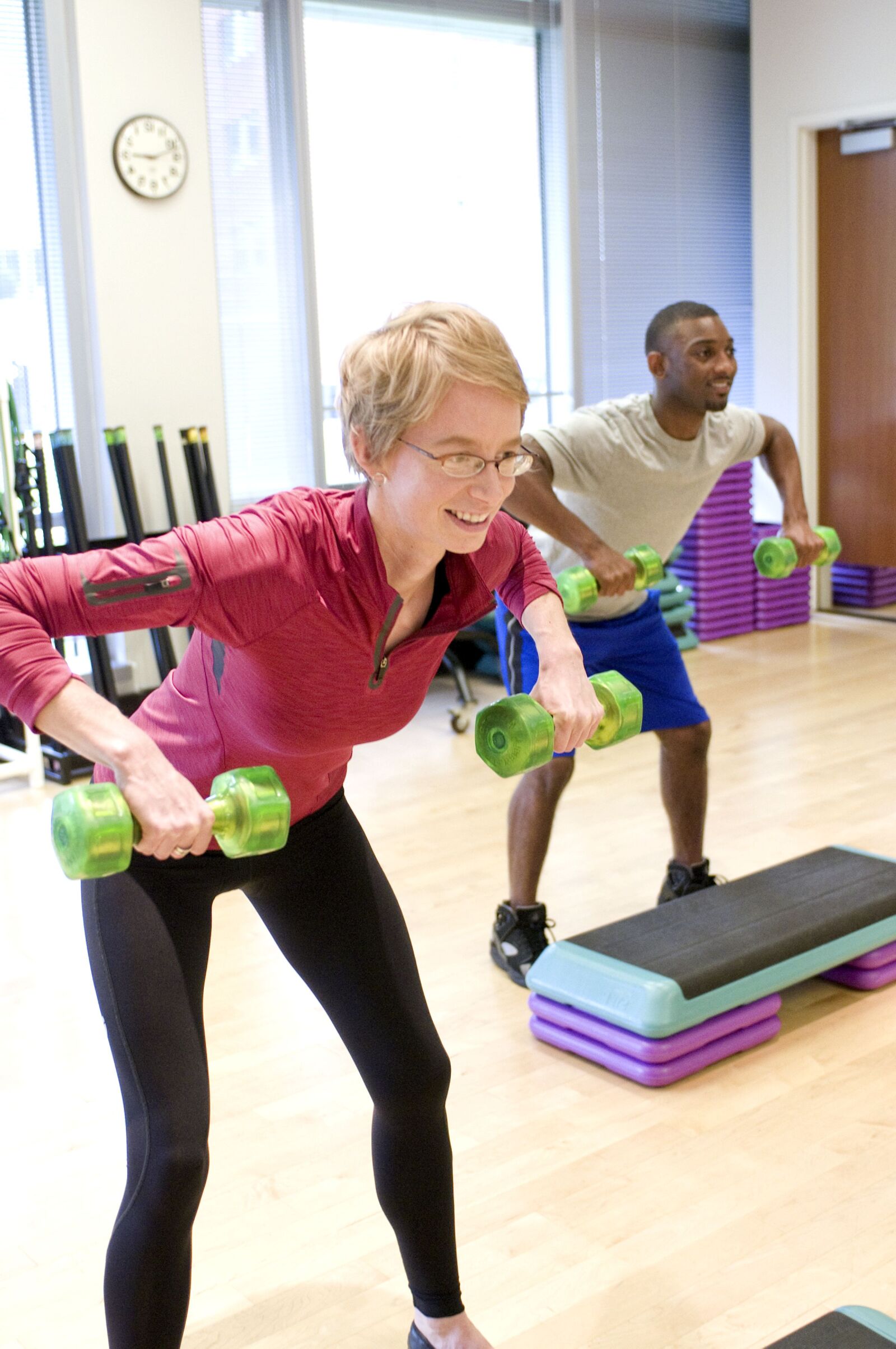 Nikon D300 sample photo. Woman, bent, 25lb, dumbbells photography
