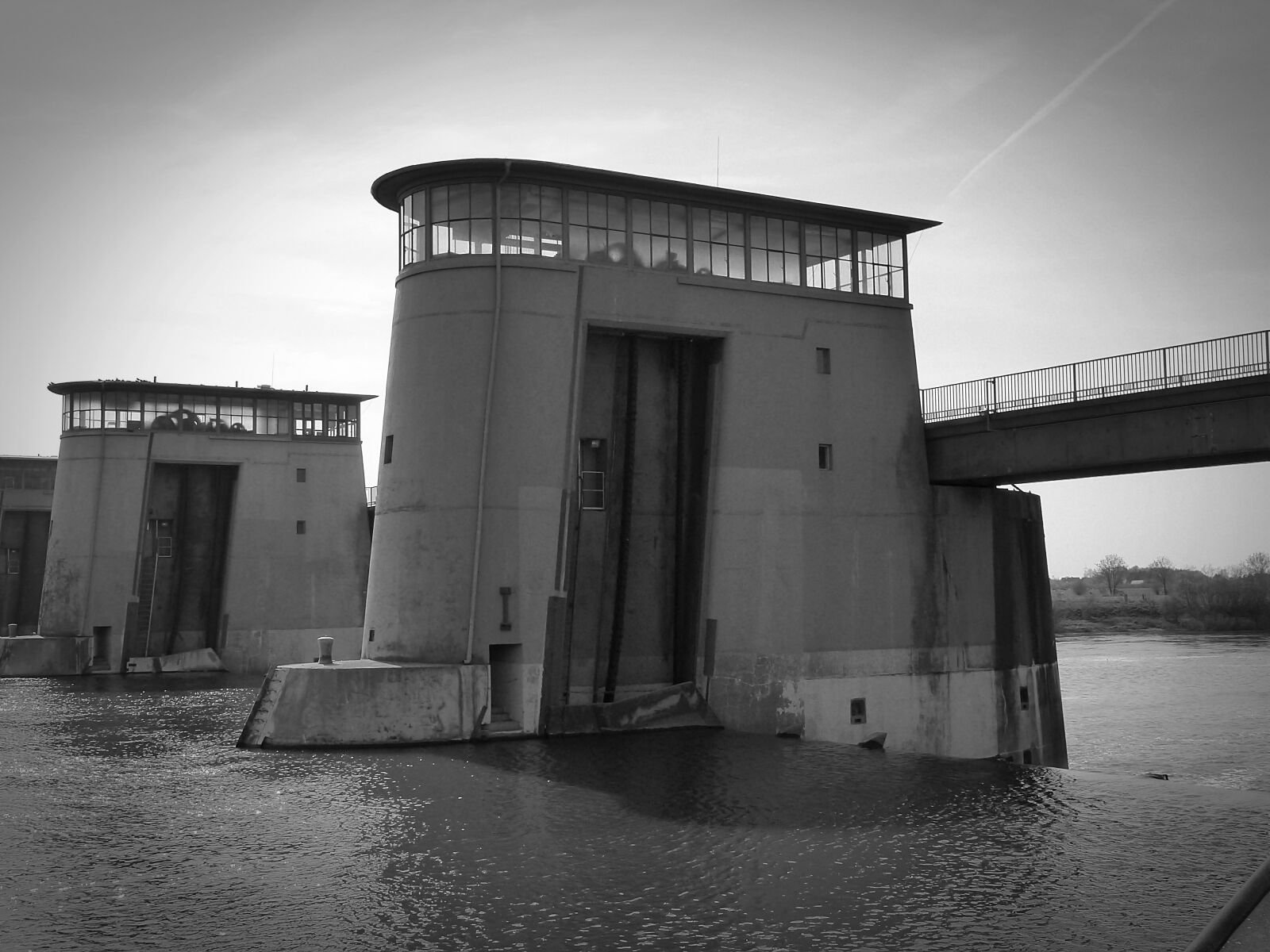 Panasonic Lumix DMC-FZ200 sample photo. Power plant, water power photography