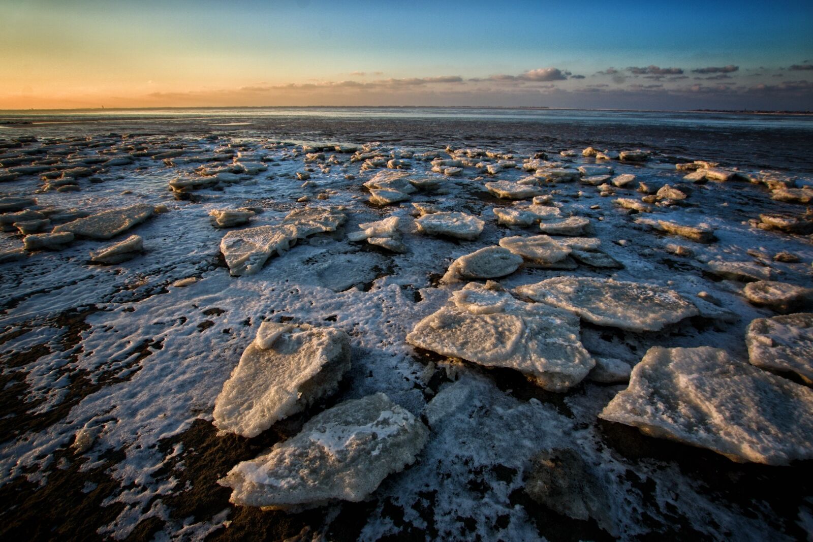 Pentax K-70 sample photo. Sea, coast, rock photography