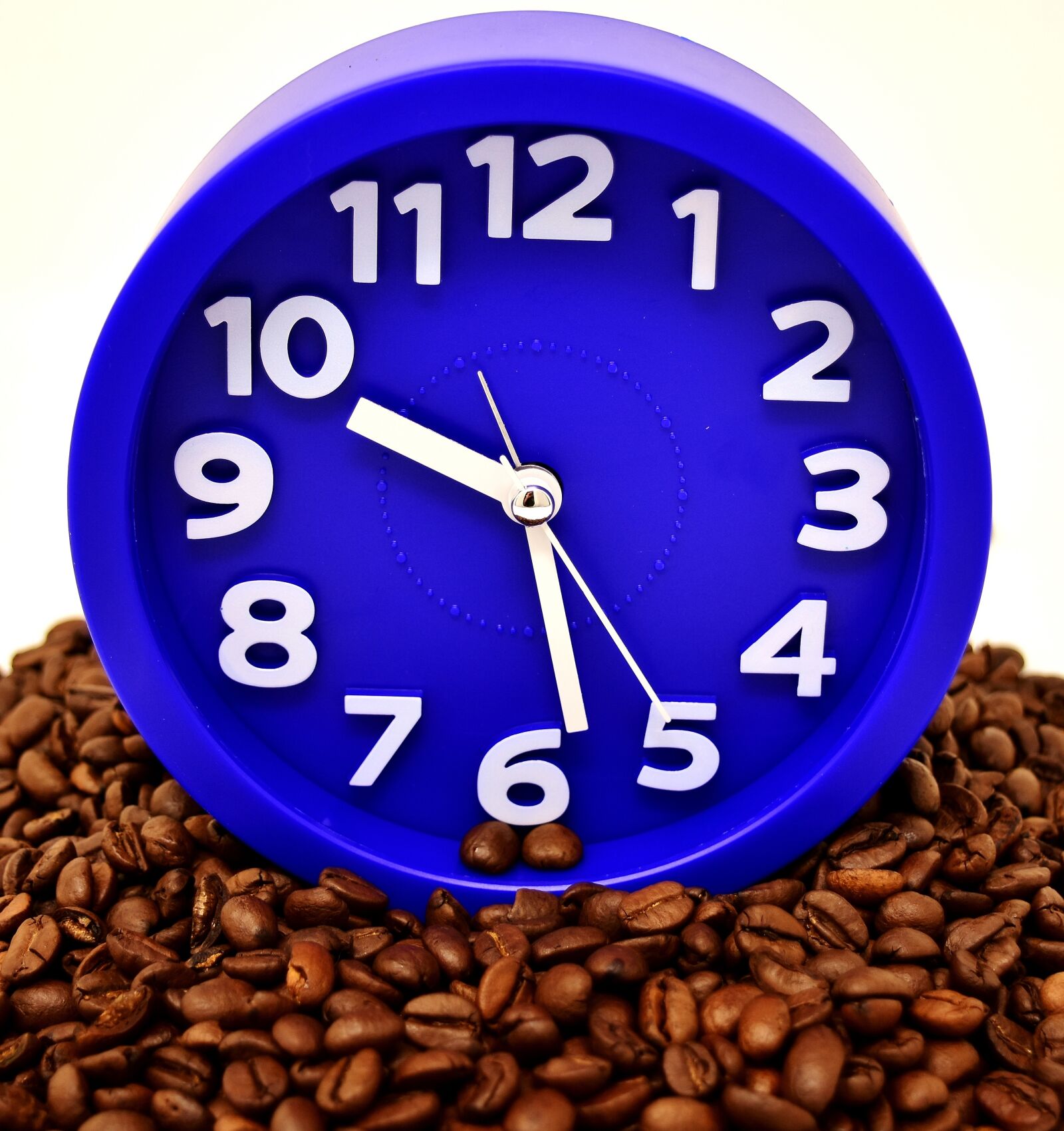 Nikon D7200 sample photo. Make break, coffee break photography