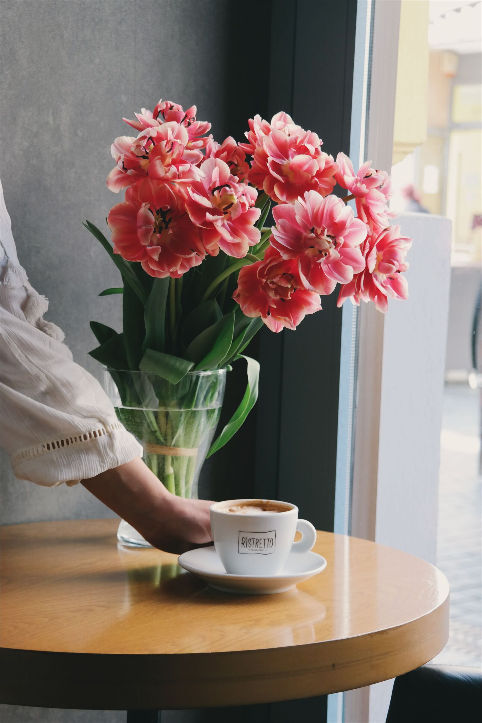 Samsung NX300 sample photo. Bouquet, bright, coffee, coffee photography