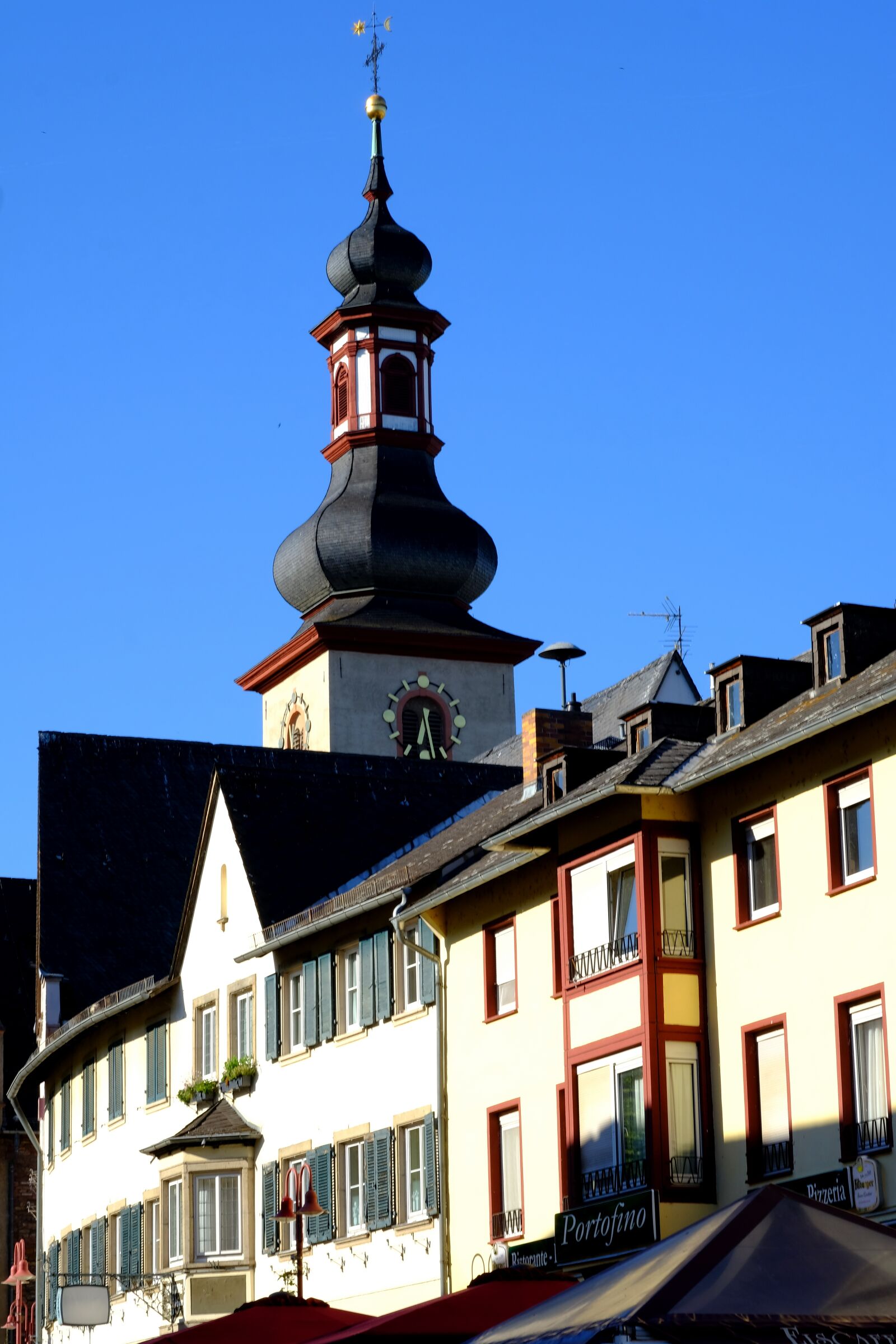 Fujifilm X-T20 sample photo. Steeple, building, church photography