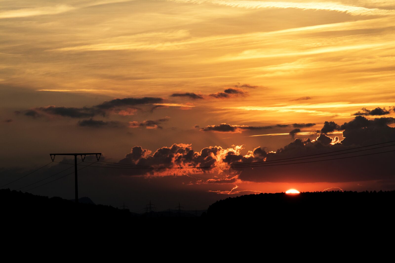 Canon EF-S 55-250mm F4-5.6 IS STM sample photo. Sunset, dusk, sky photography