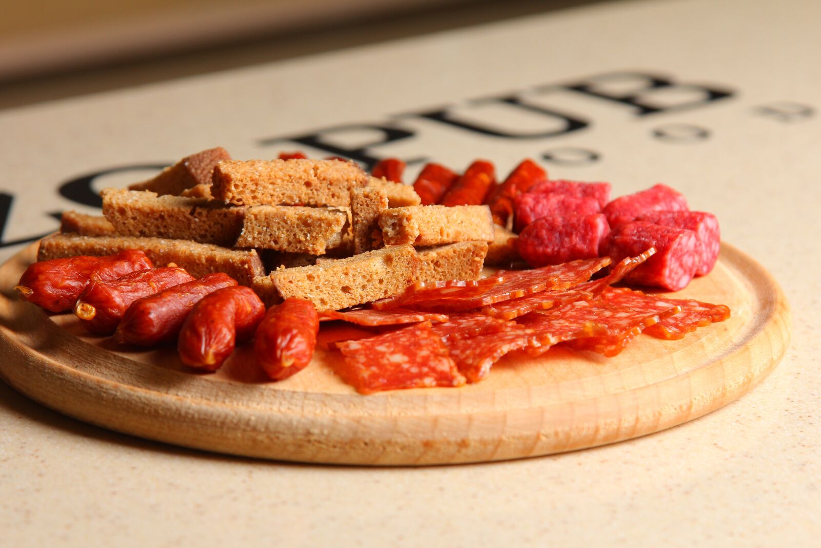 Canon EOS 60D + Canon EF 24-105mm F4L IS USM sample photo. Beer, snacks, crackers photography