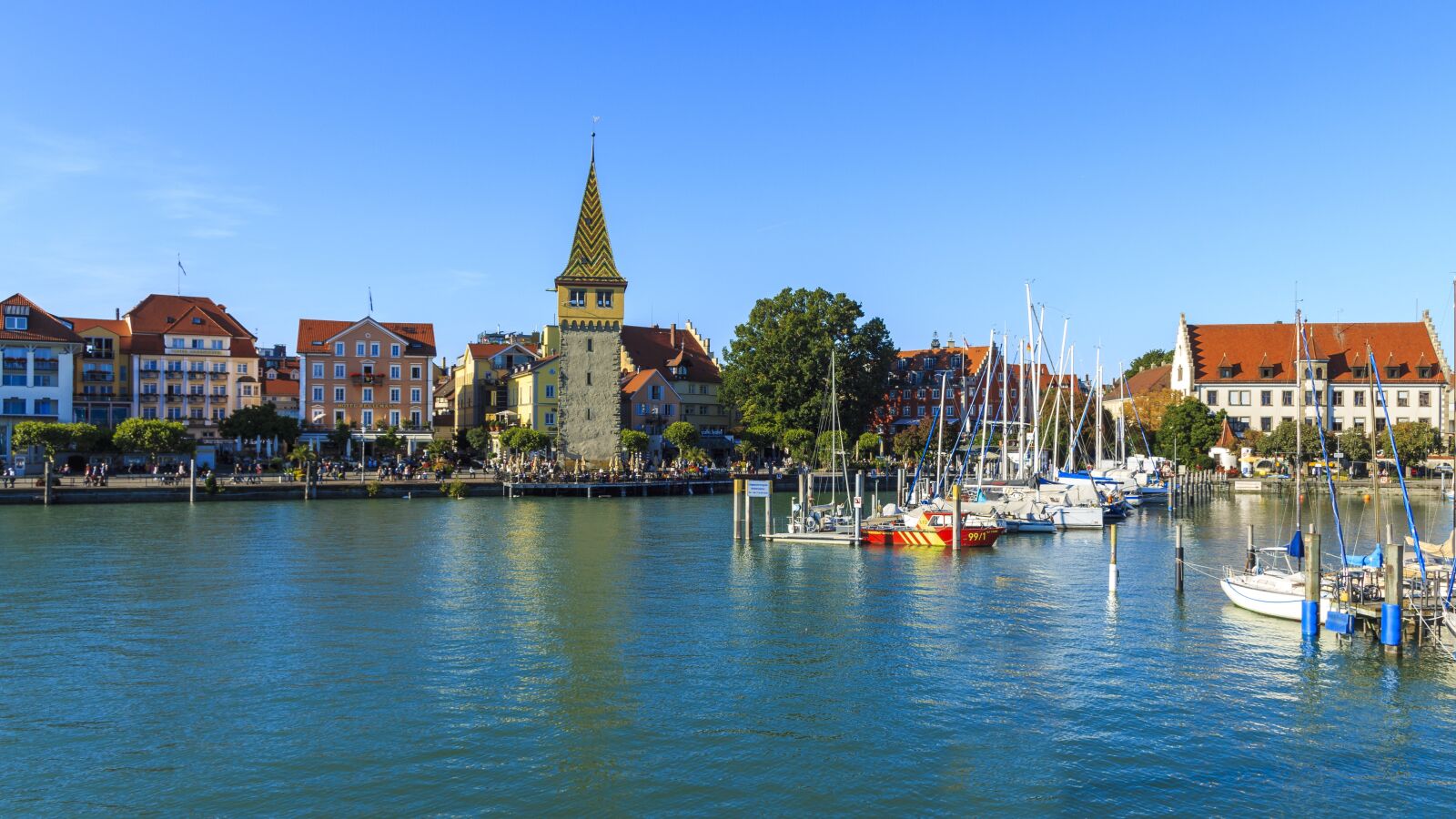 Canon EOS 650D (EOS Rebel T4i / EOS Kiss X6i) sample photo. Lindau, port, lake constance photography