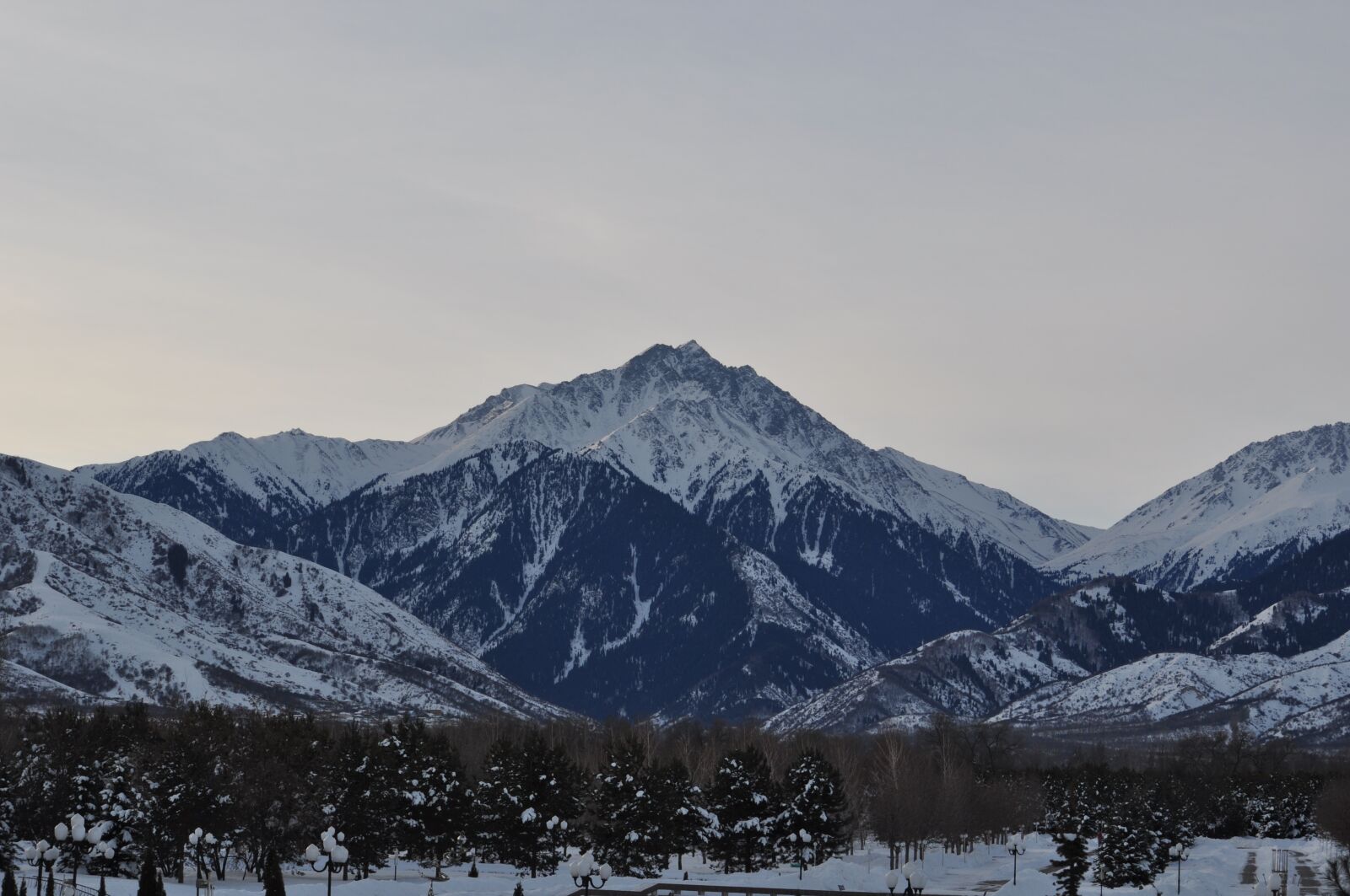 Nikon D5000 sample photo. Almaty, winter, snow photography