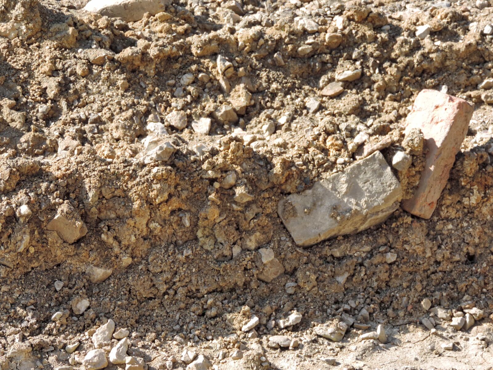 Nikon Coolpix P520 sample photo. Material, soil, stones, stone photography