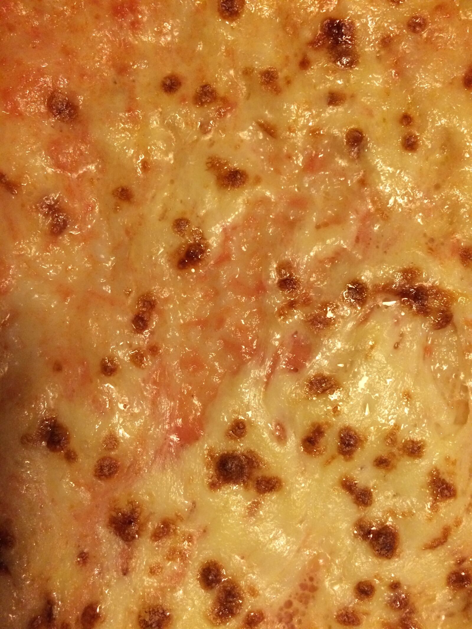 iPhone 5s back camera 4.15mm f/2.2 sample photo. Food, glutton, pizza photography