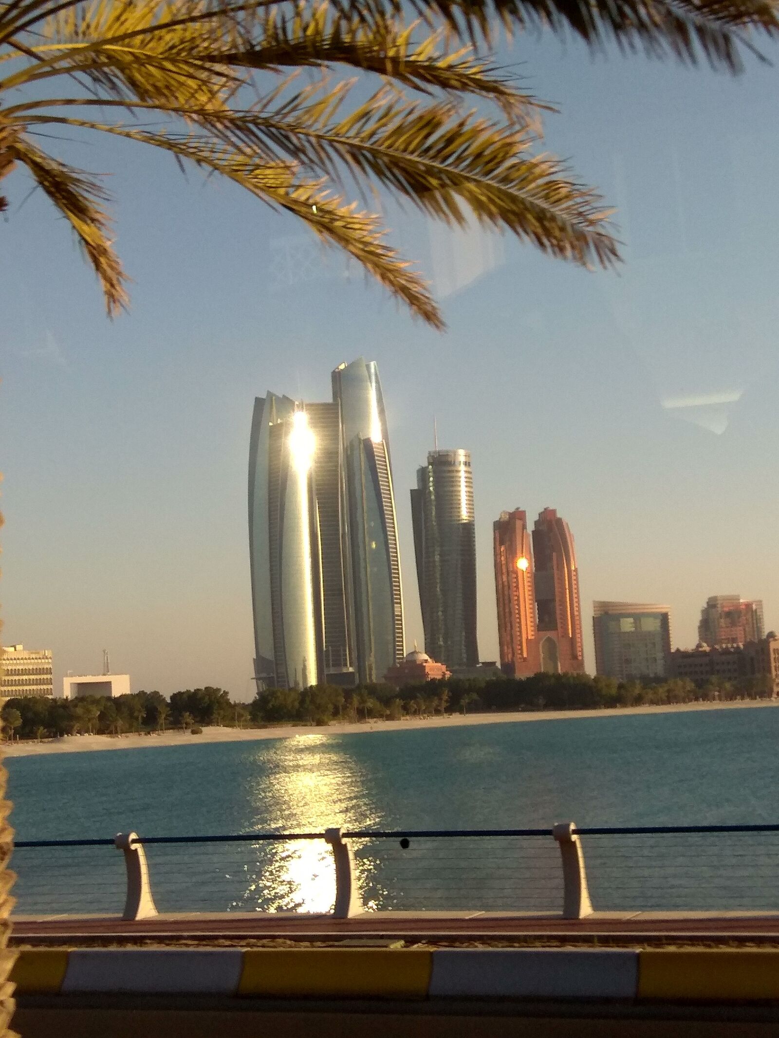 Xiaomi Redmi Note 4 sample photo. Dubai, sea, u a photography