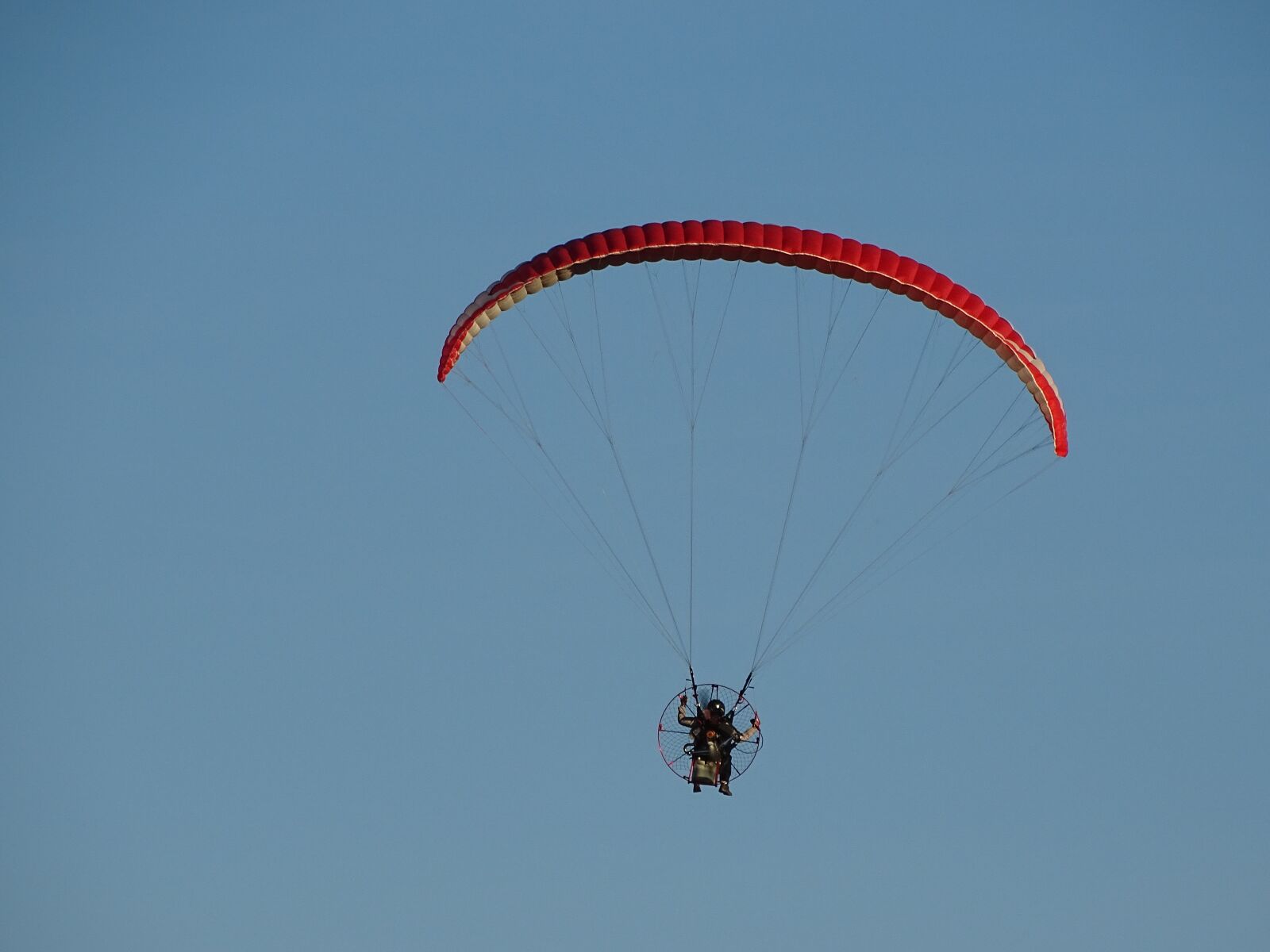 Sony DSC-HX400 sample photo. Paragliding, blue sky, parachute photography