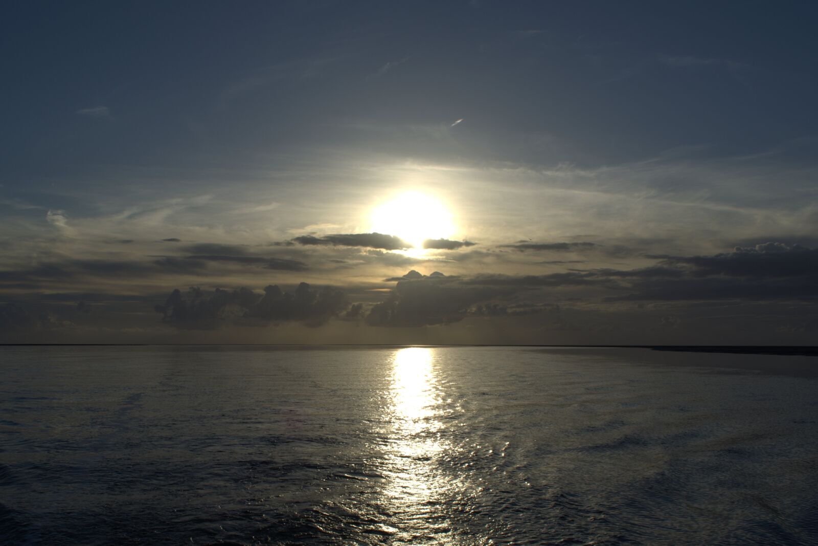 Nikon D5200 sample photo. Sea ​​reflection, mirroring, sky photography