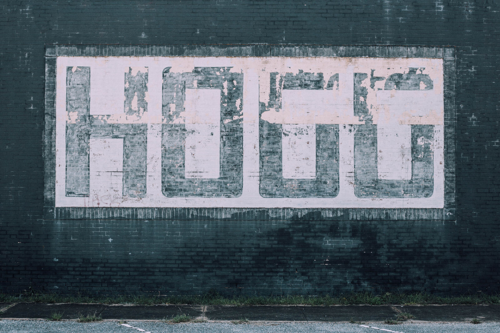 Canon EOS 6D sample photo. Texture, typography, wall photography