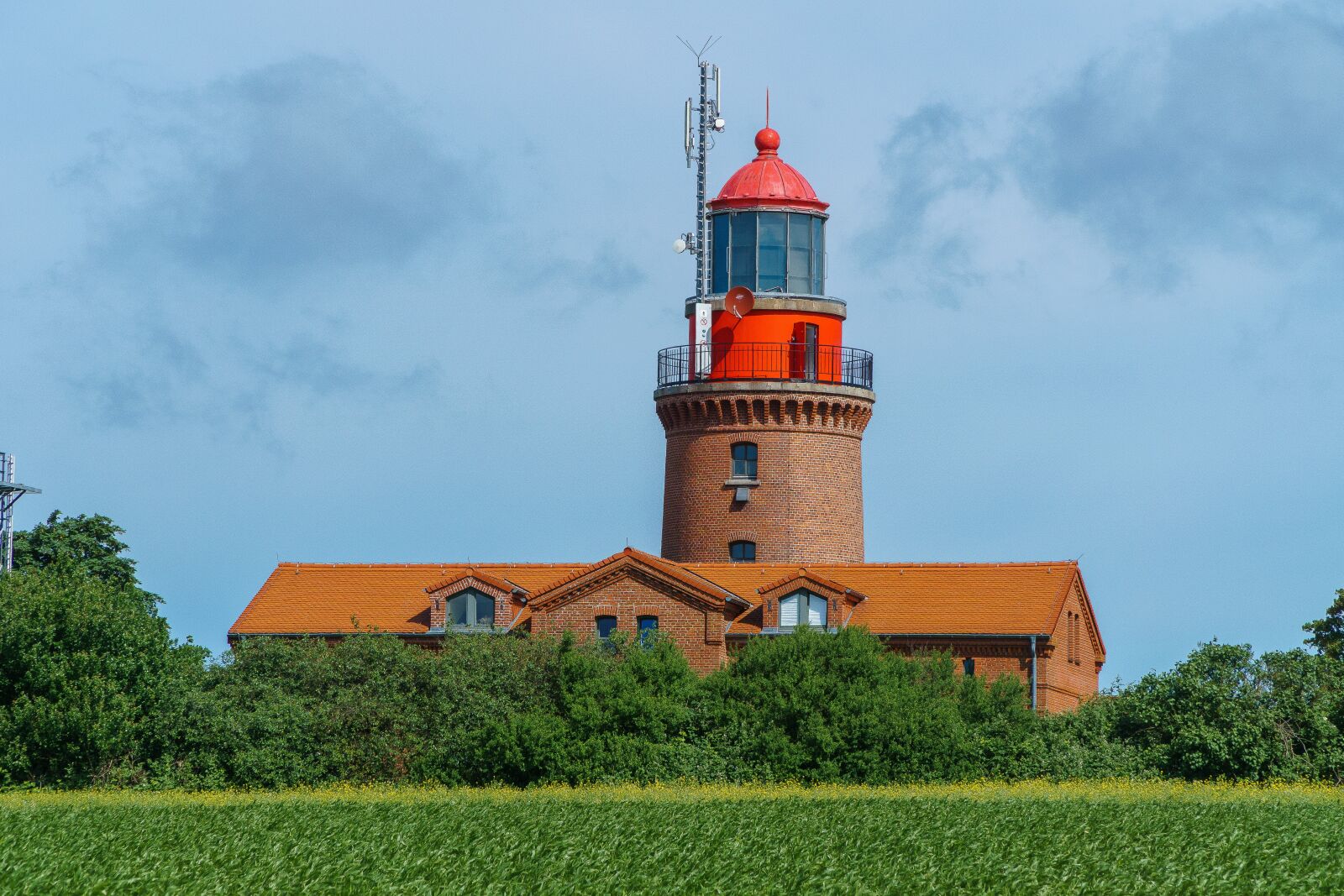 Sony a6000 + Sony E PZ 18-105mm F4 G OSS sample photo. Lighthouse buk, bastorfer mountain photography