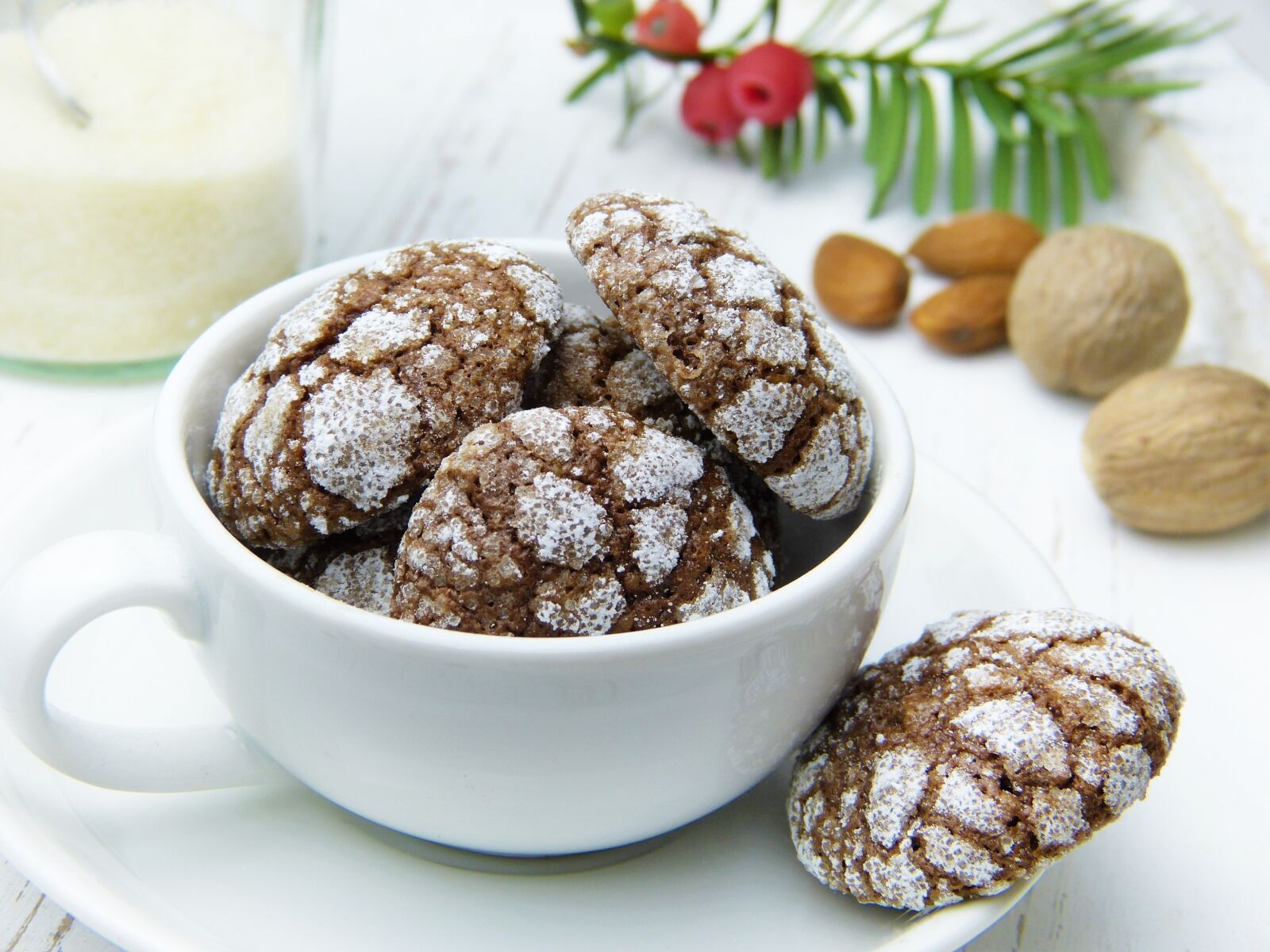Panasonic Lumix DMC-FZ150 sample photo. Cookies, cookie, cup photography
