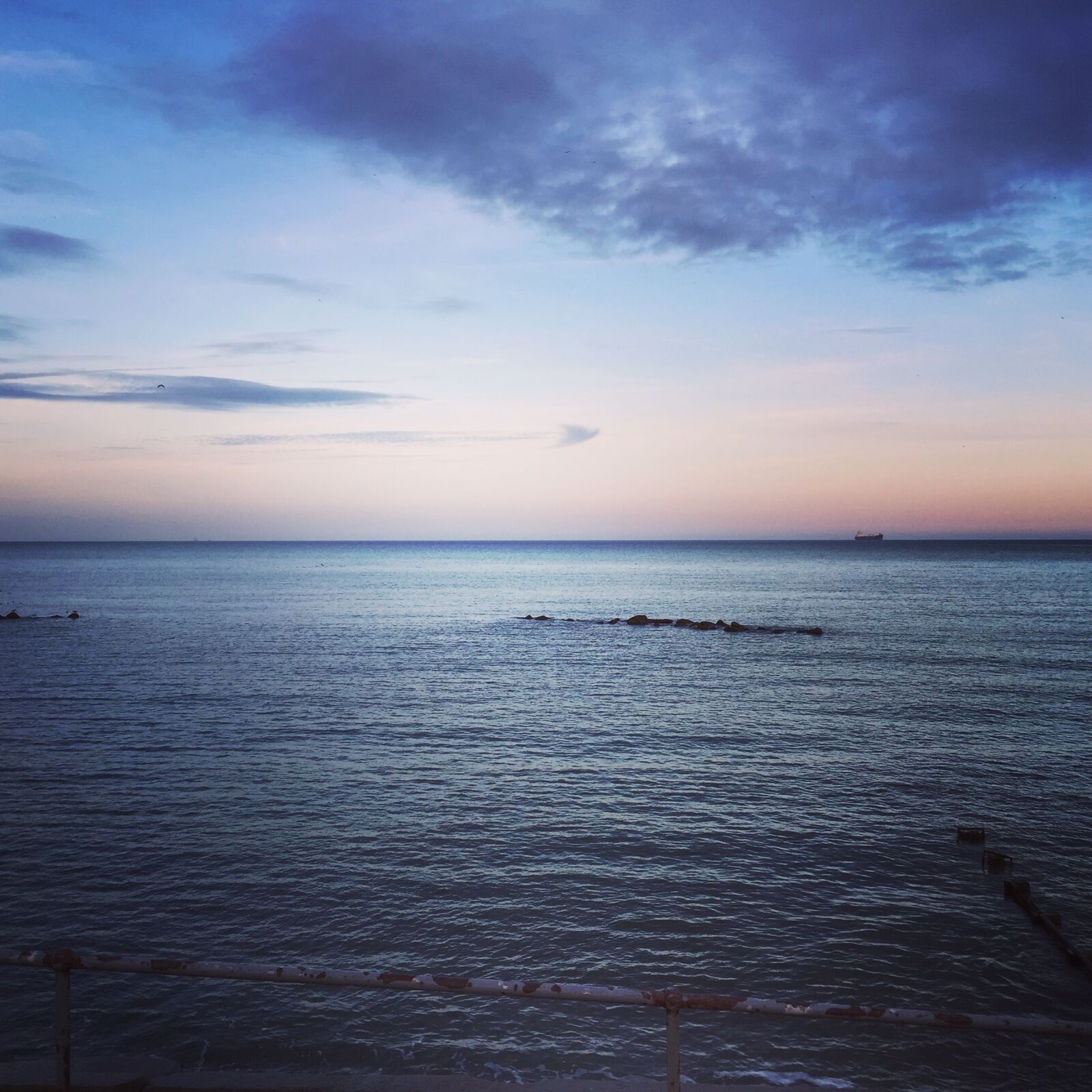 Apple iPhone 6 sample photo. Sunset, sea, horizon photography