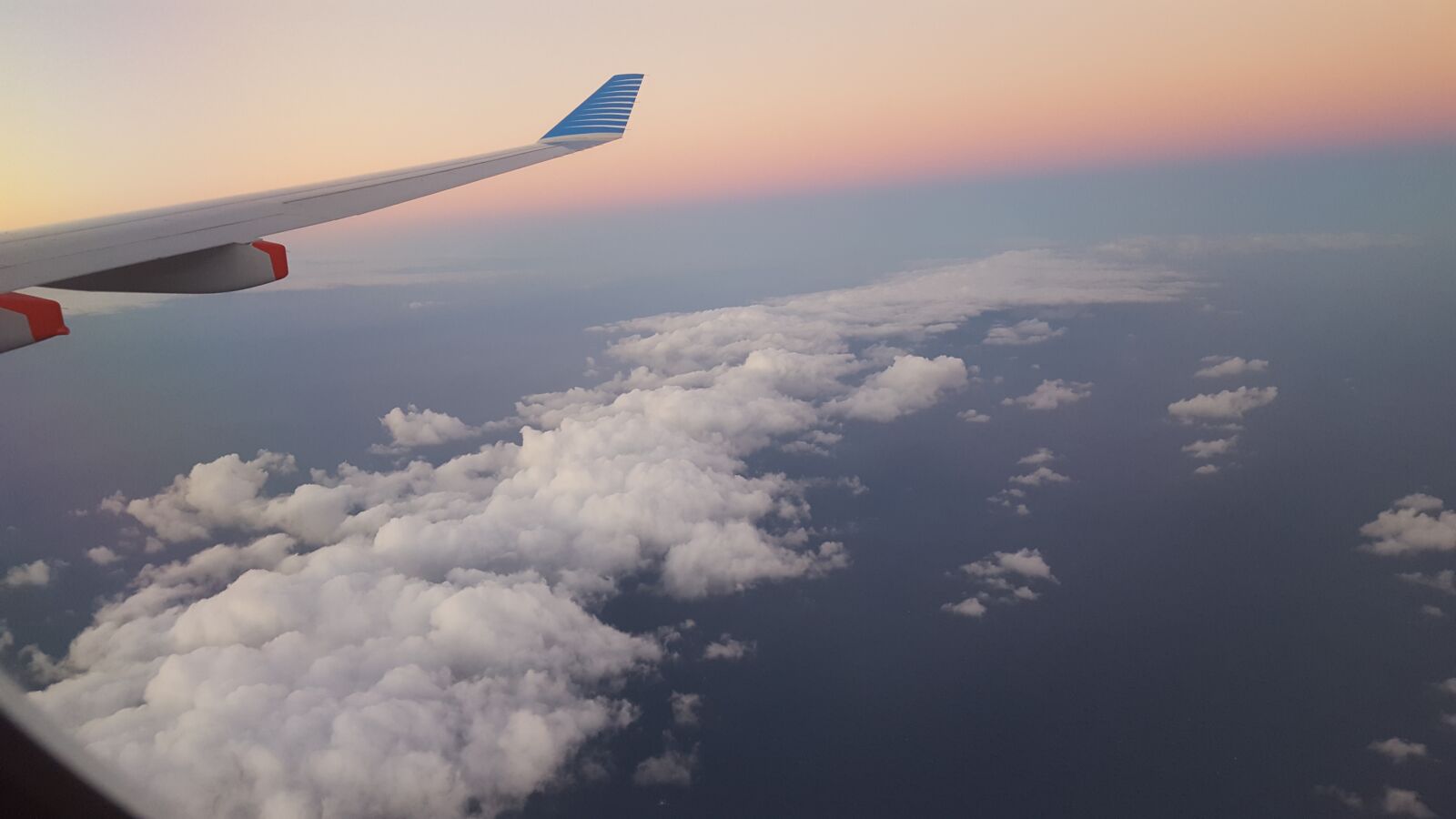 Samsung GALAXY S6 edge sample photo. Wings, travel, aeronautics photography