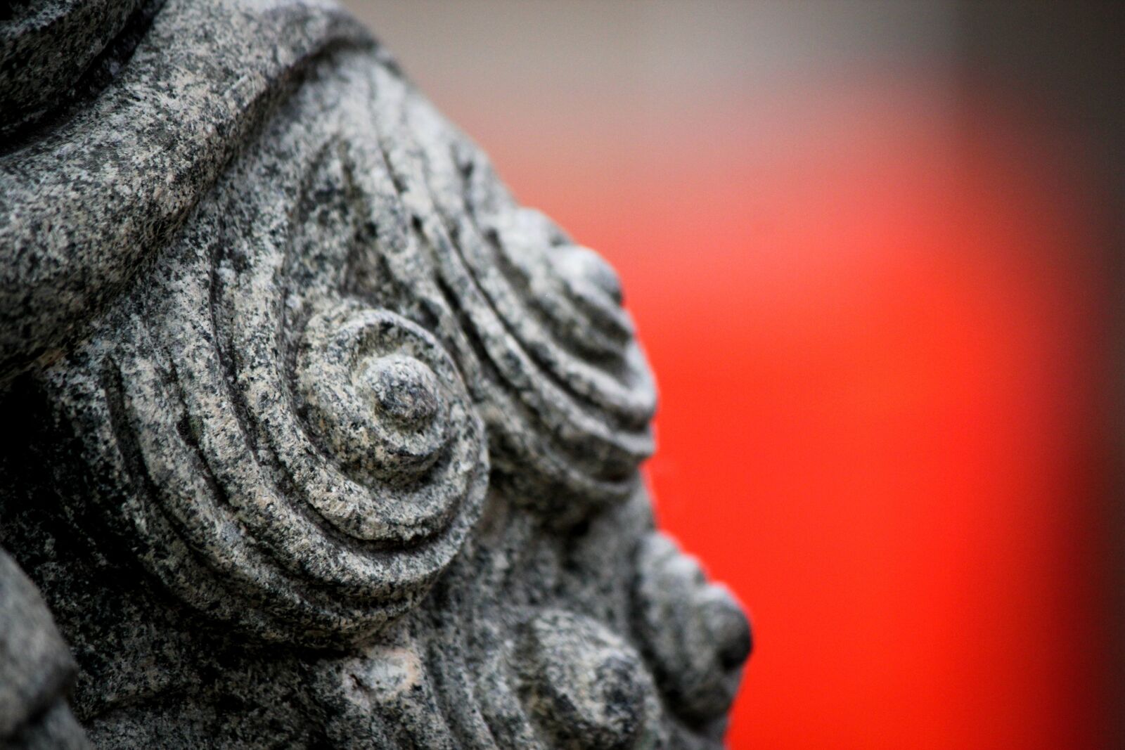 Canon EOS 550D (EOS Rebel T2i / EOS Kiss X4) + Canon EF-S 55-250mm F4-5.6 IS sample photo. Stone, chinese culture, spiral photography