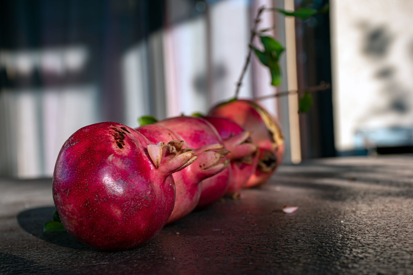 Nikon D5600 sample photo. Pomegranate, fruits, vitamins photography
