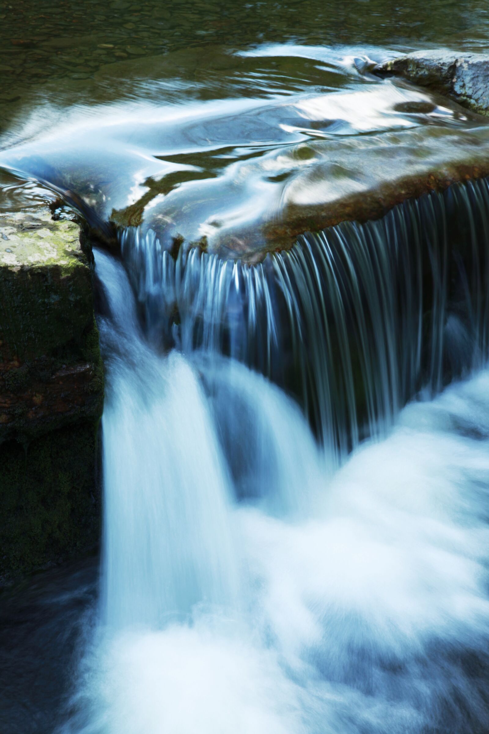 Canon EOS 5D Mark II sample photo. Flowing, water, flow photography